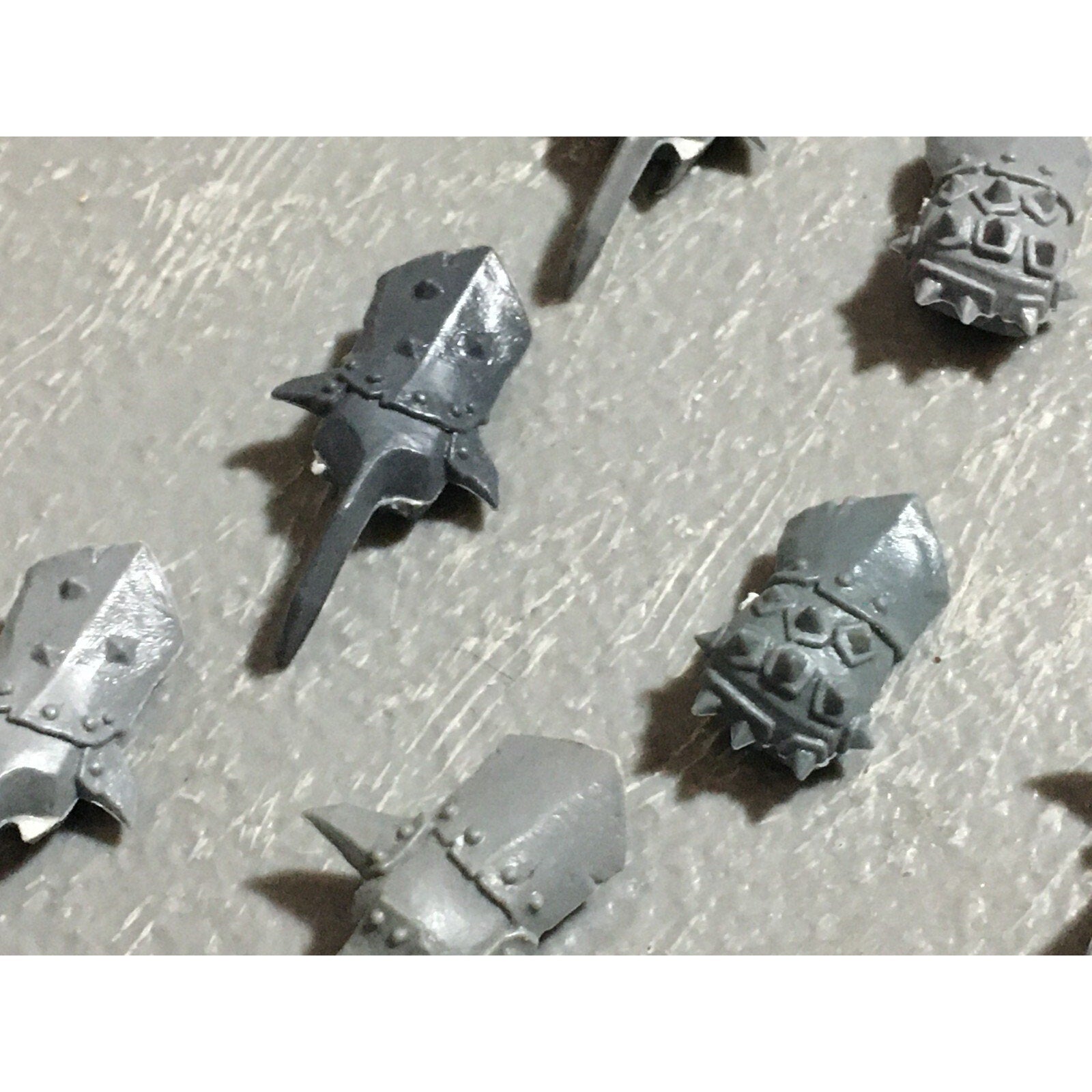 A22581 WARHAMMER FANTASY OGRE KINGDOMS BITS LOT HANDS GAMES WORKSHOP GW