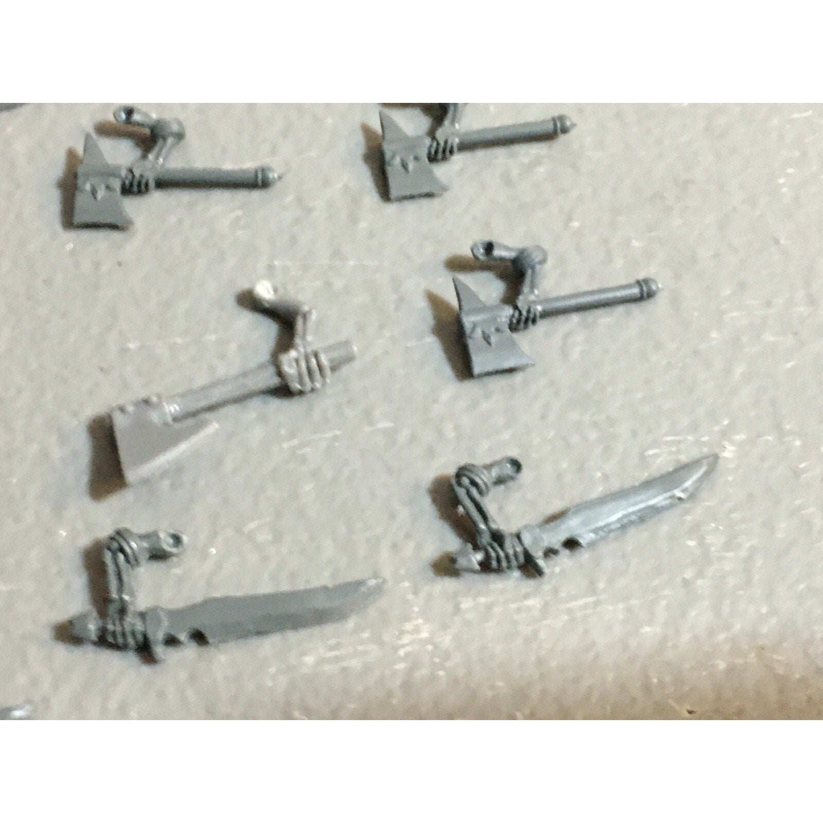 A23417 WARHAMMER FANTASY VAMPIRE COUNTS BITS LOT SKELETON WIGHT SWORD AXE ARM GW