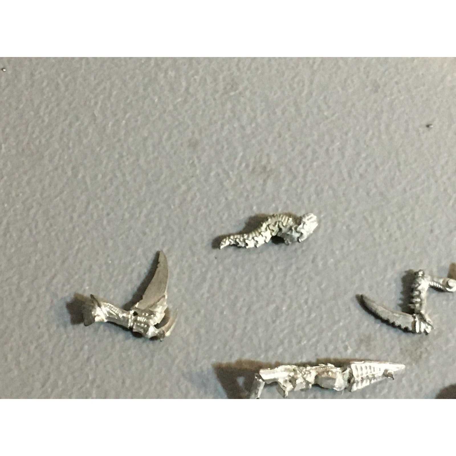 A32815 WARHAMMER 40K TYRANIDS METAL BITS & INCOMPLETE LOT RAVENER RIPPER SCYTHIN