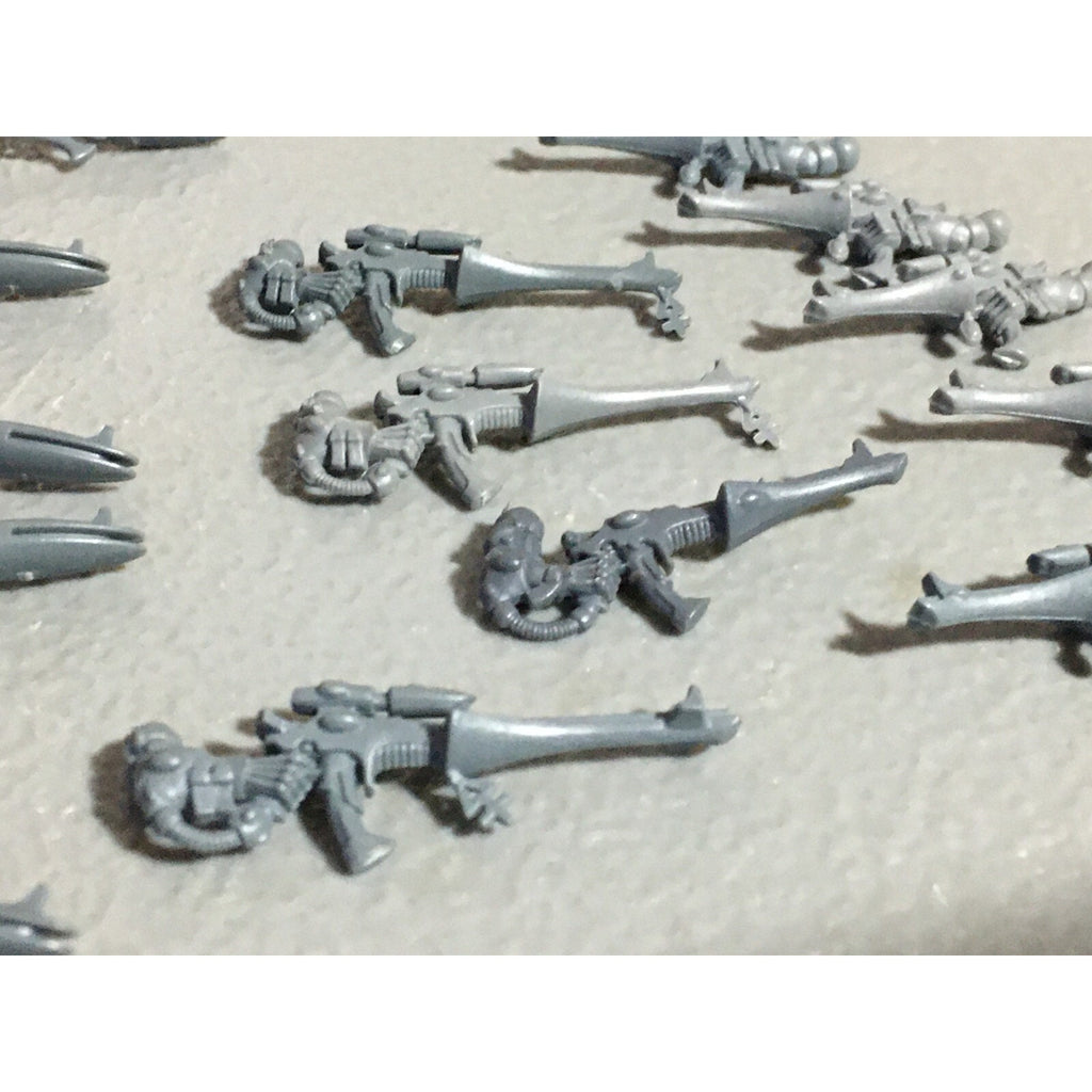 A22173 WARHAMMER 40K ELDAR CRAFTWORLDS BITS LOT WRAITHGUARD GUARDIANS RIFLES GW