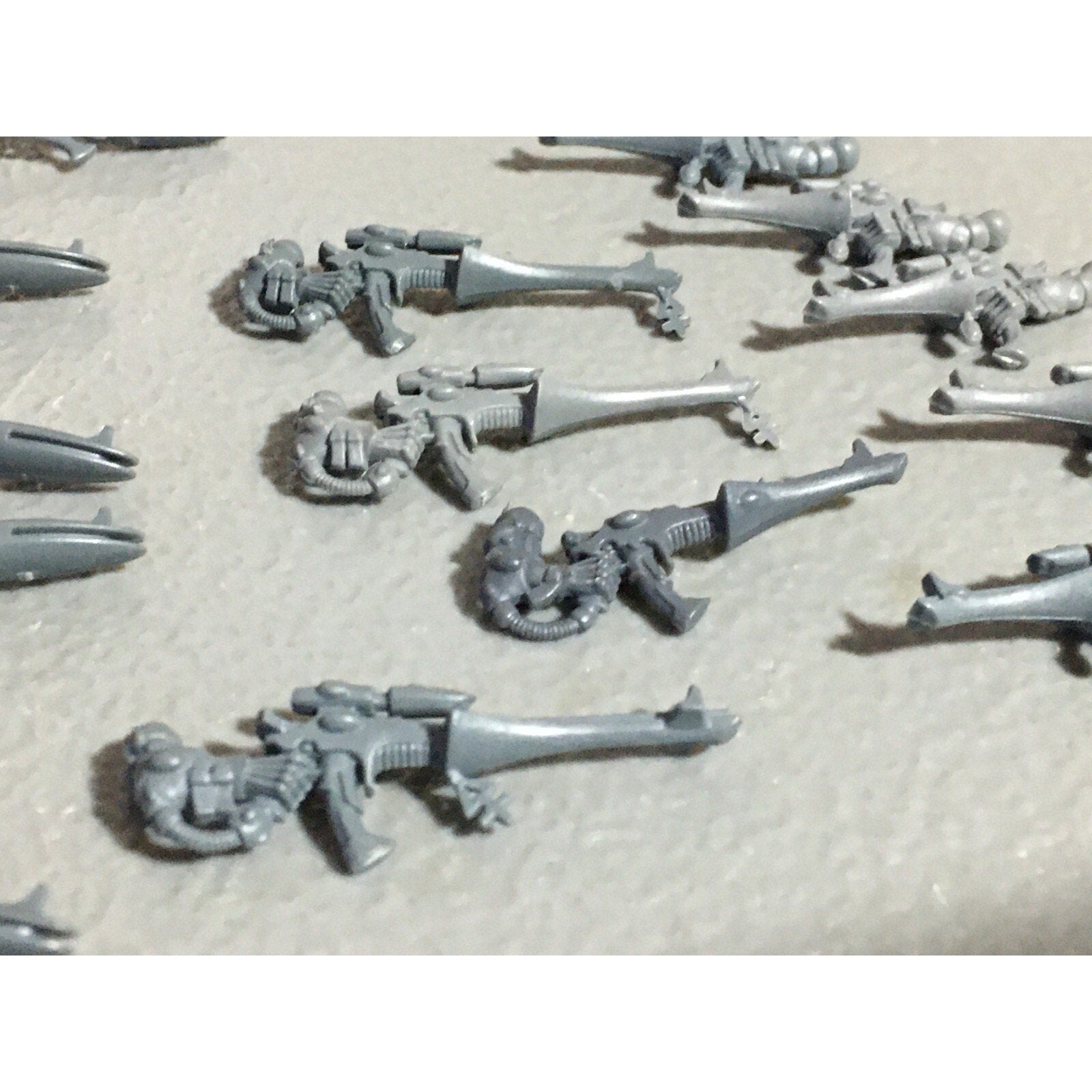 A22173 WARHAMMER 40K ELDAR CRAFTWORLDS BITS LOT WRAITHGUARD GUARDIANS RIFLES GW