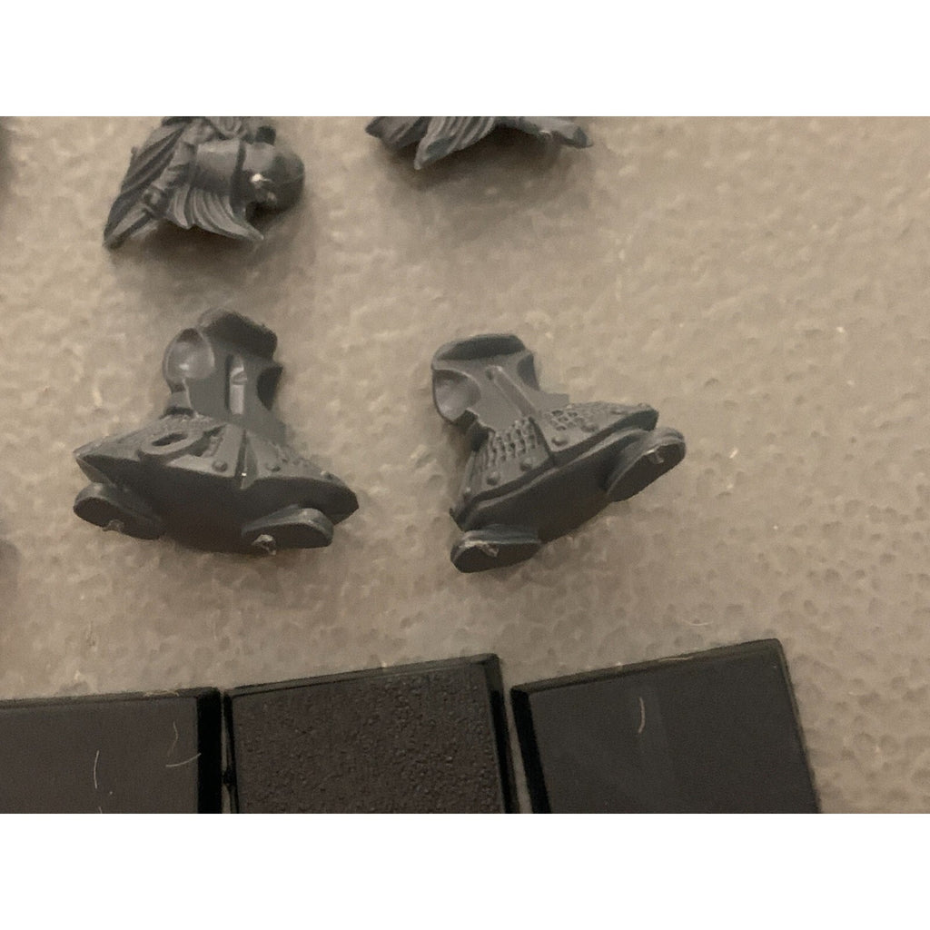 A16701 WARHAMMER AOS FANTASY DWARFS DWARVES MINERS & BITS LOT