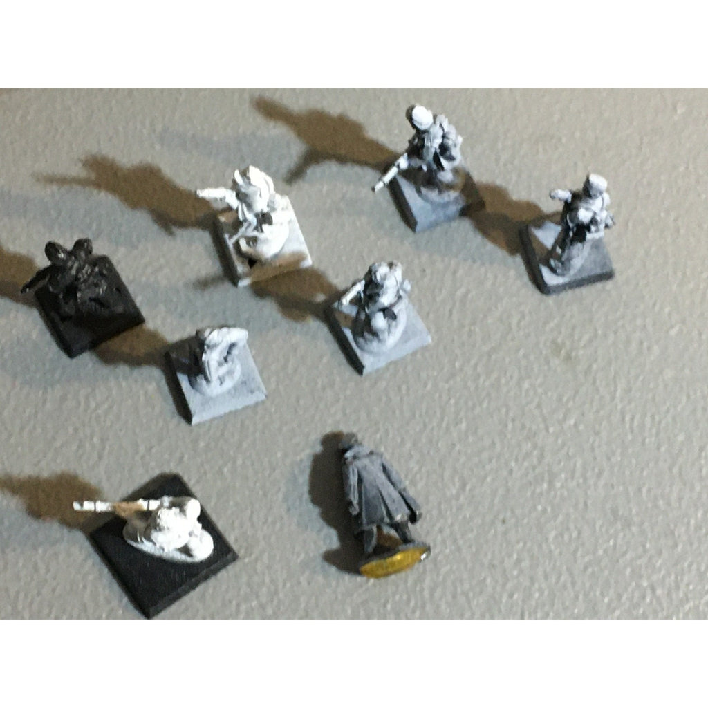 A30869 UNKNOWN METAL MINIATURES SOLDIERS INFANTRY WWII? WWI? TABLE TOP WAR GAMES