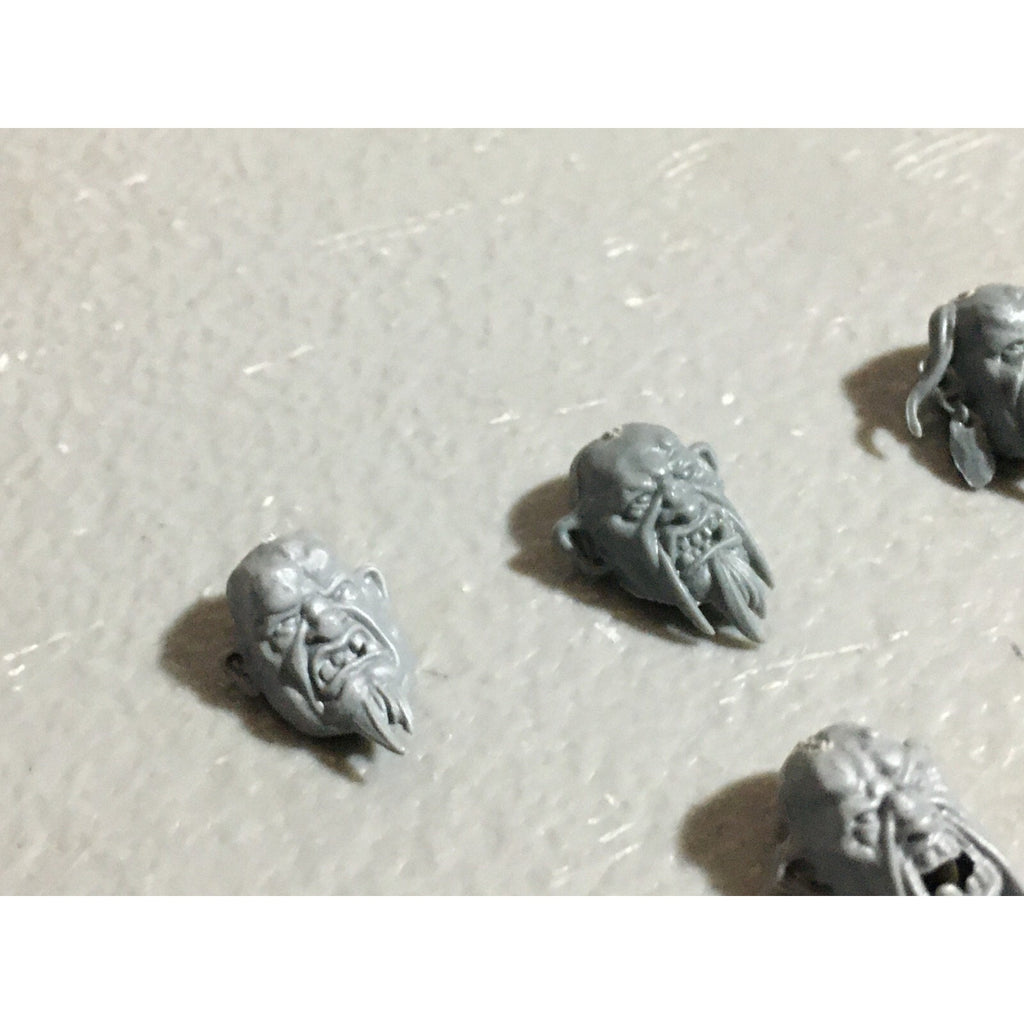 A22577 WARHAMMER FANTASY OGRE KINGDOMS BITS LOT HEADS GAMES WORKSHOP GW