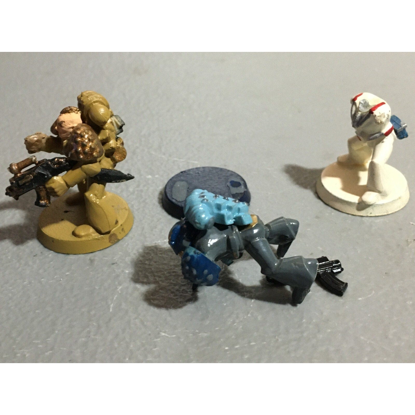 A19983 WARHAMMER 40K SPACE MARINES ROGUE TRADER RTB01 3 PK INCOMPLETE