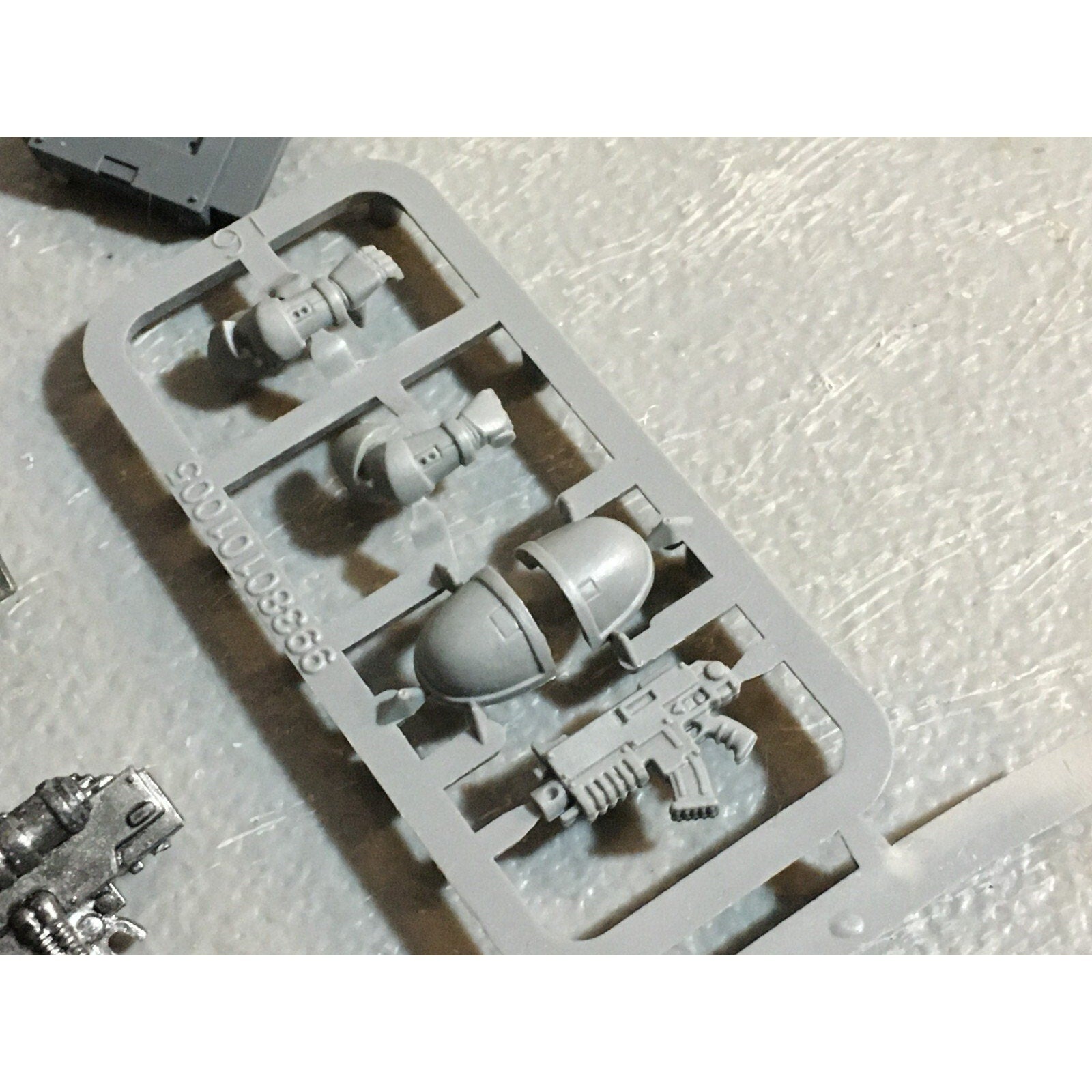A23263 WARHAMMER 40K SPACE MARINES BITS LOT VEHICLE BIKE SPEEDER GAMES WORKSHOP