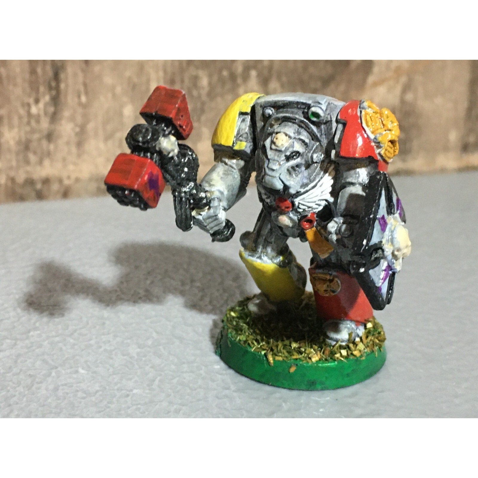A20729 WARHAMMER 40K METAL SPACE MARINES ROGUE TRADER TERMINATOR HAMMER SHIELD