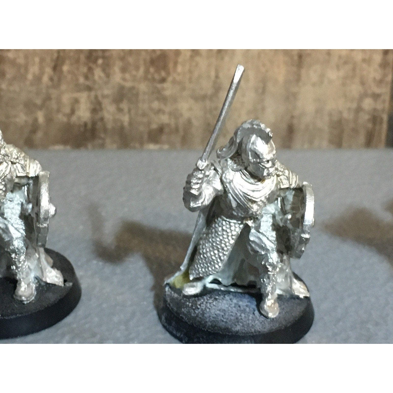 A30408 LOTR LORD RINGS GAMES WORKSHOP METAL ROHAN RIDER & ROYAL GUARD MISS 1 ARM