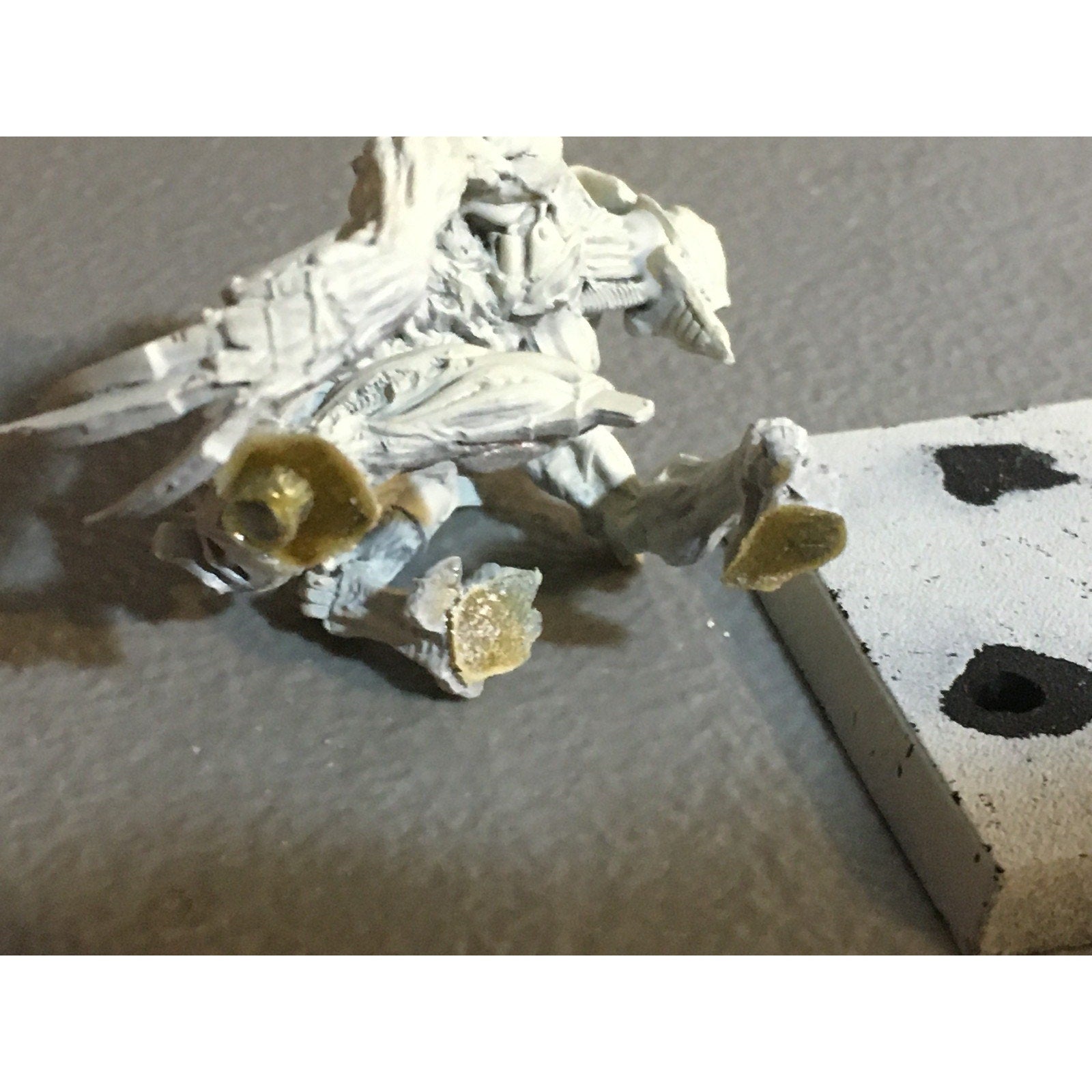 A32709 RACKHAM CONFRONTATION ABERRATION METAL TABLETOP