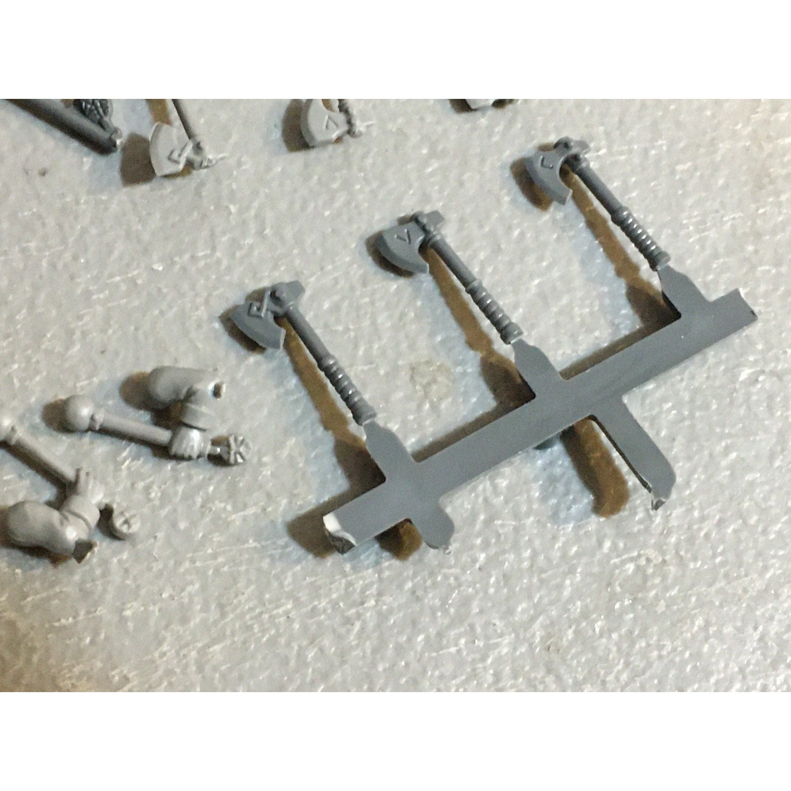 A33596 WARHAMMER FANTASY OLD WORLD DWARVES DWARFS BITS LOT BANNER AXE DRUM GW