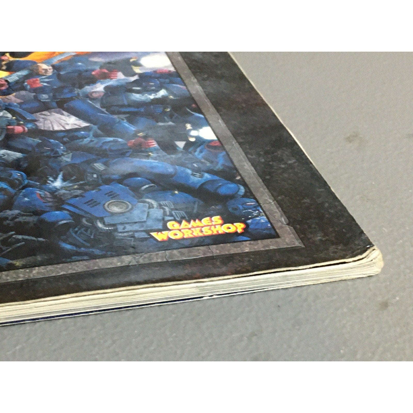 BOOK GAMES WORKSHOP WARHAMMER 40K 1998 CODEX SPACE MARINES SB USED PLAYED