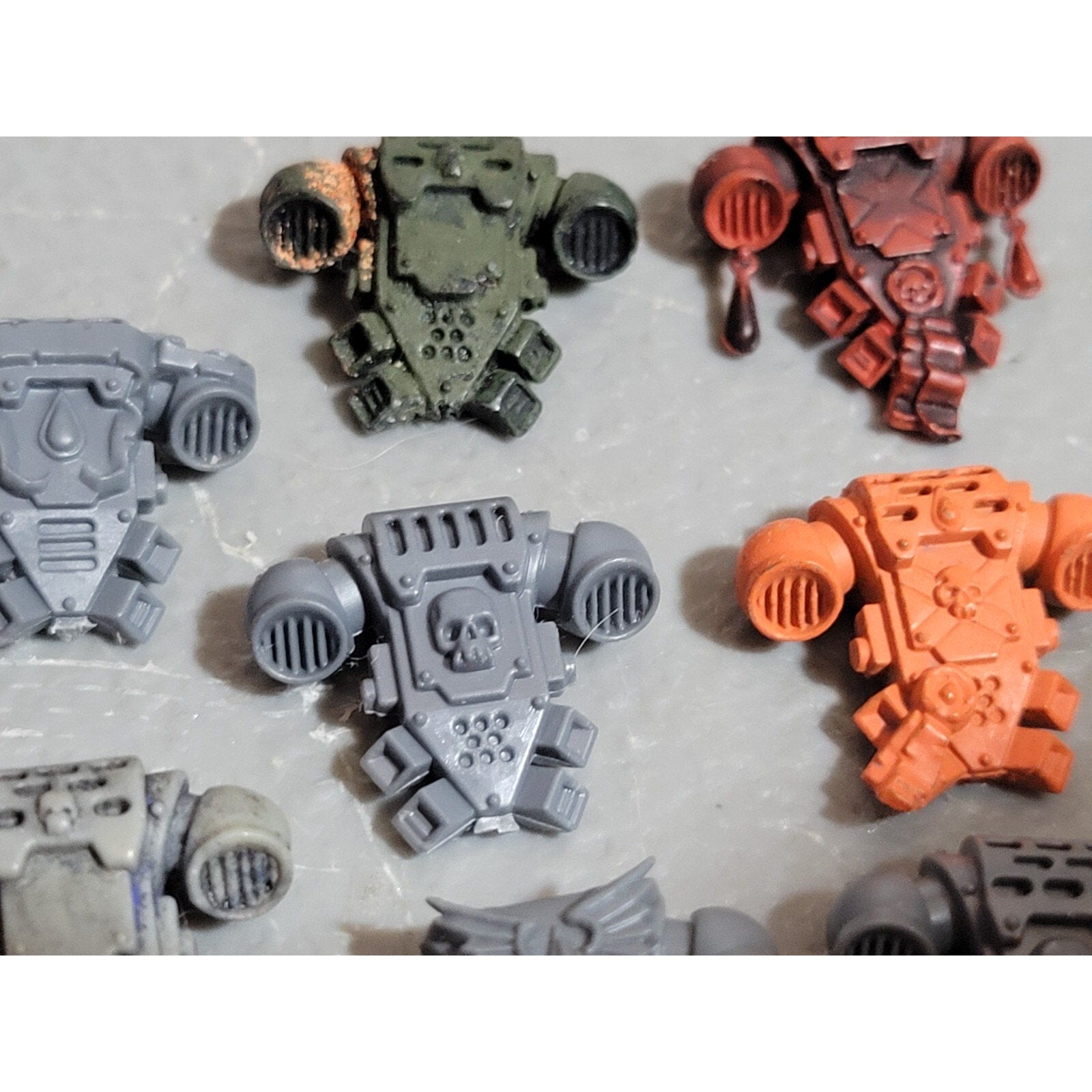 A19067 WARHAMMER 40K SPACE MARINES BLOOD ANGELS BACKPACK 11 PK BITS LOT