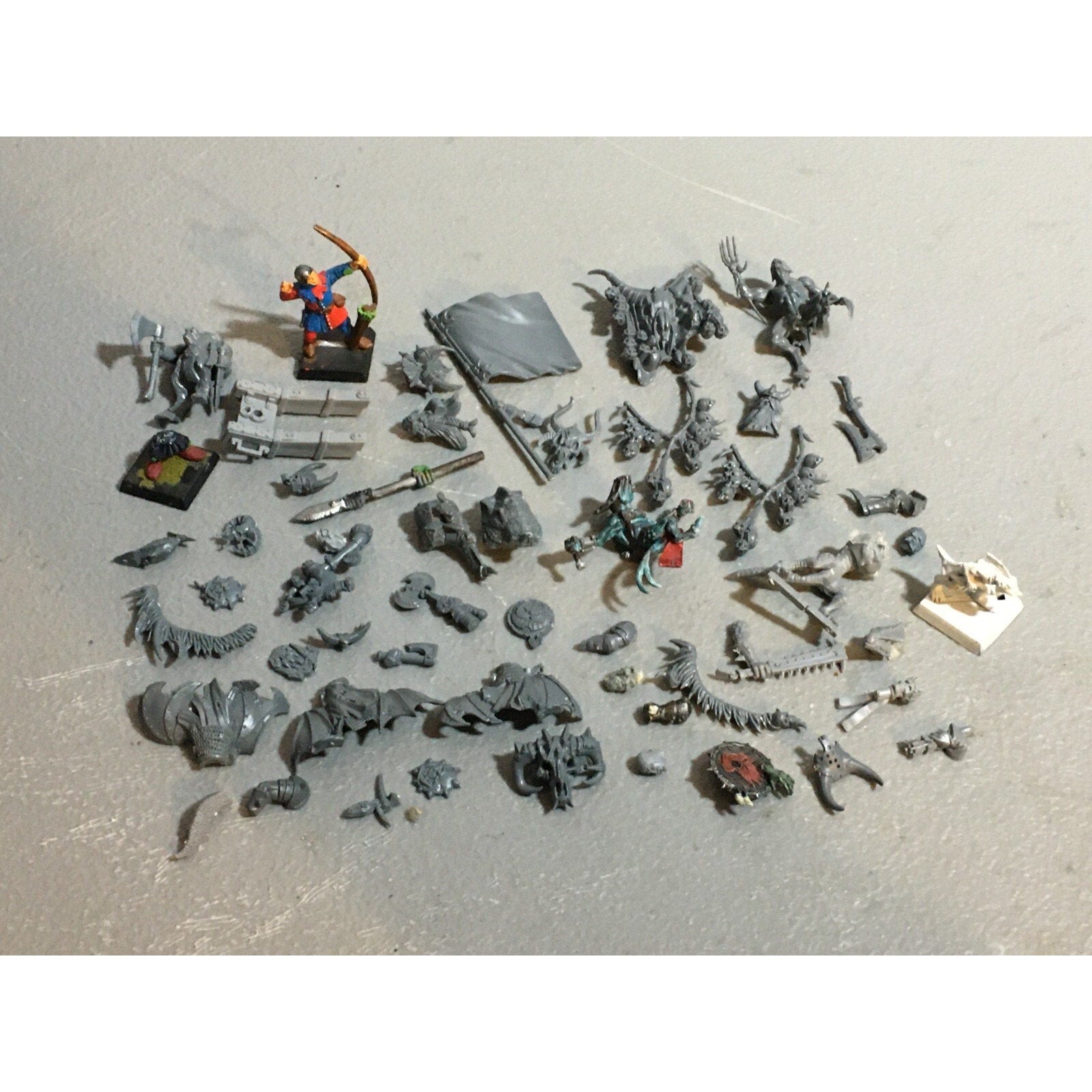 A20140 WARHAMMER AOS FANTASY BITS LOT ORCS EMPIRE CHAOS LIZARDMEN OGRE