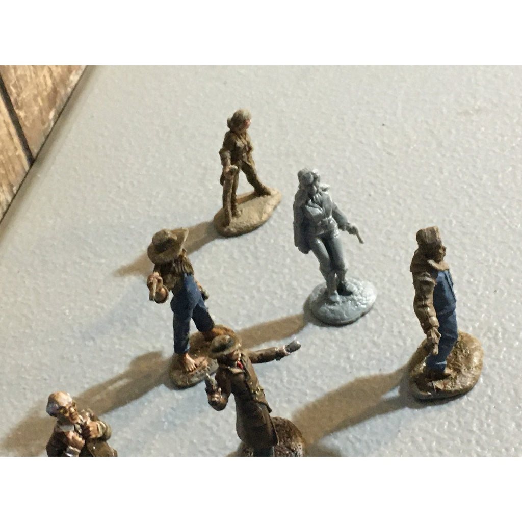 A30875 REAPER MINIATURES RMP HUMANS DETECTIVE FARMER PILOT