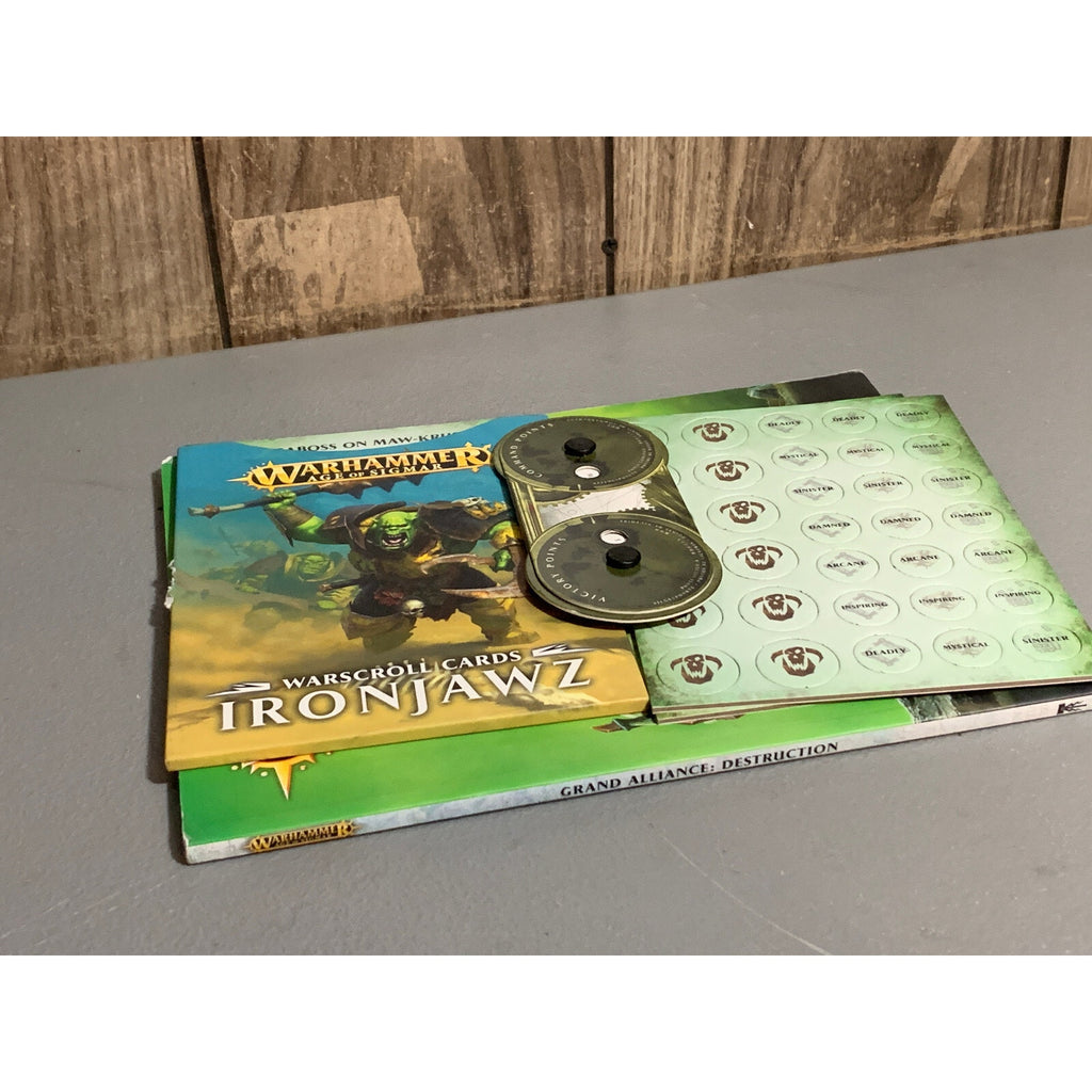 A15633 WARHAMMER AOS GRAND ALLIANCE DESTRUCTION ORRUK TOKENS WARSCROLL CARDS