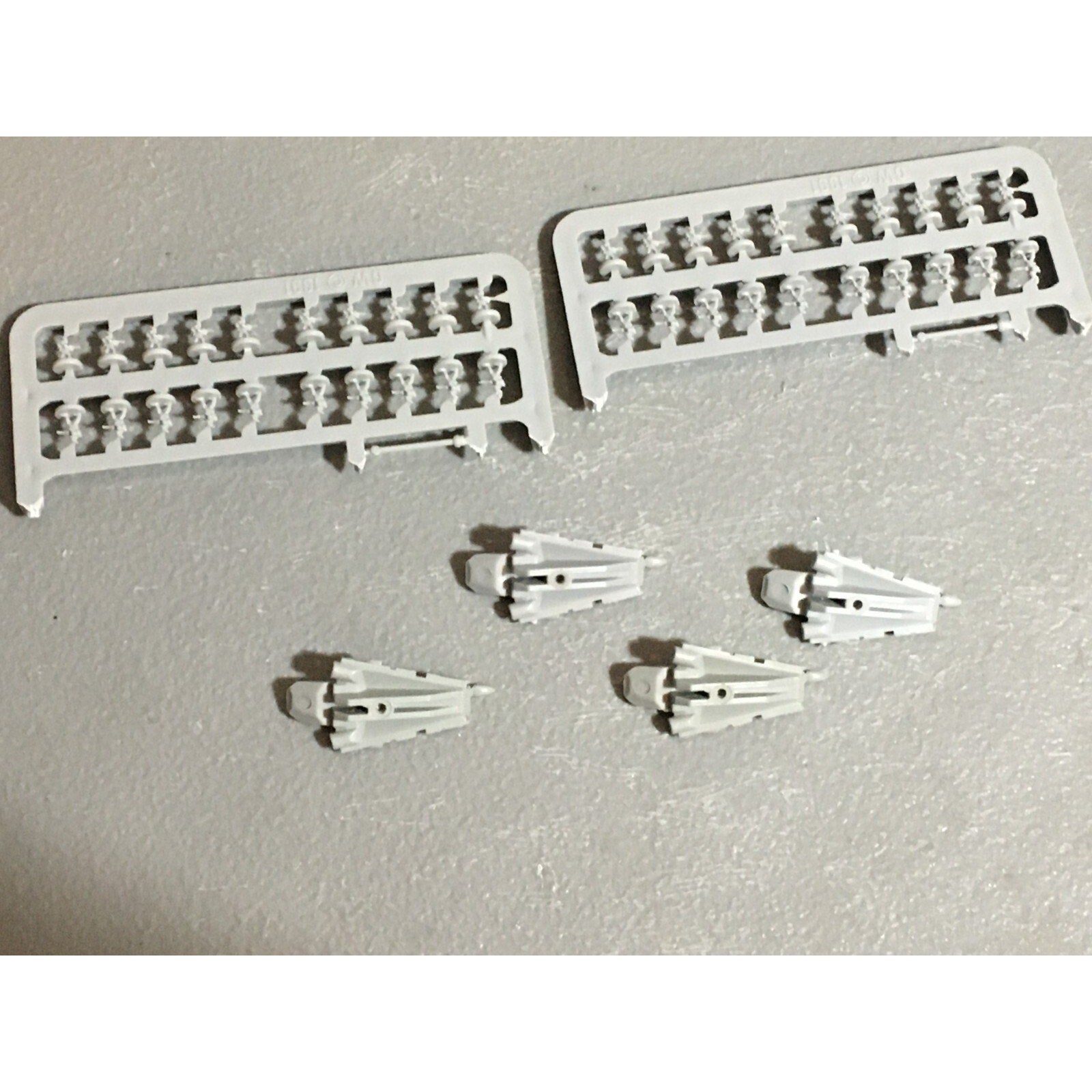 A11308 EPIC WARHAMMER 40K ELDAR CRAFTWORLDS GUARDIANS & FALCONS SPRUE 2X GW