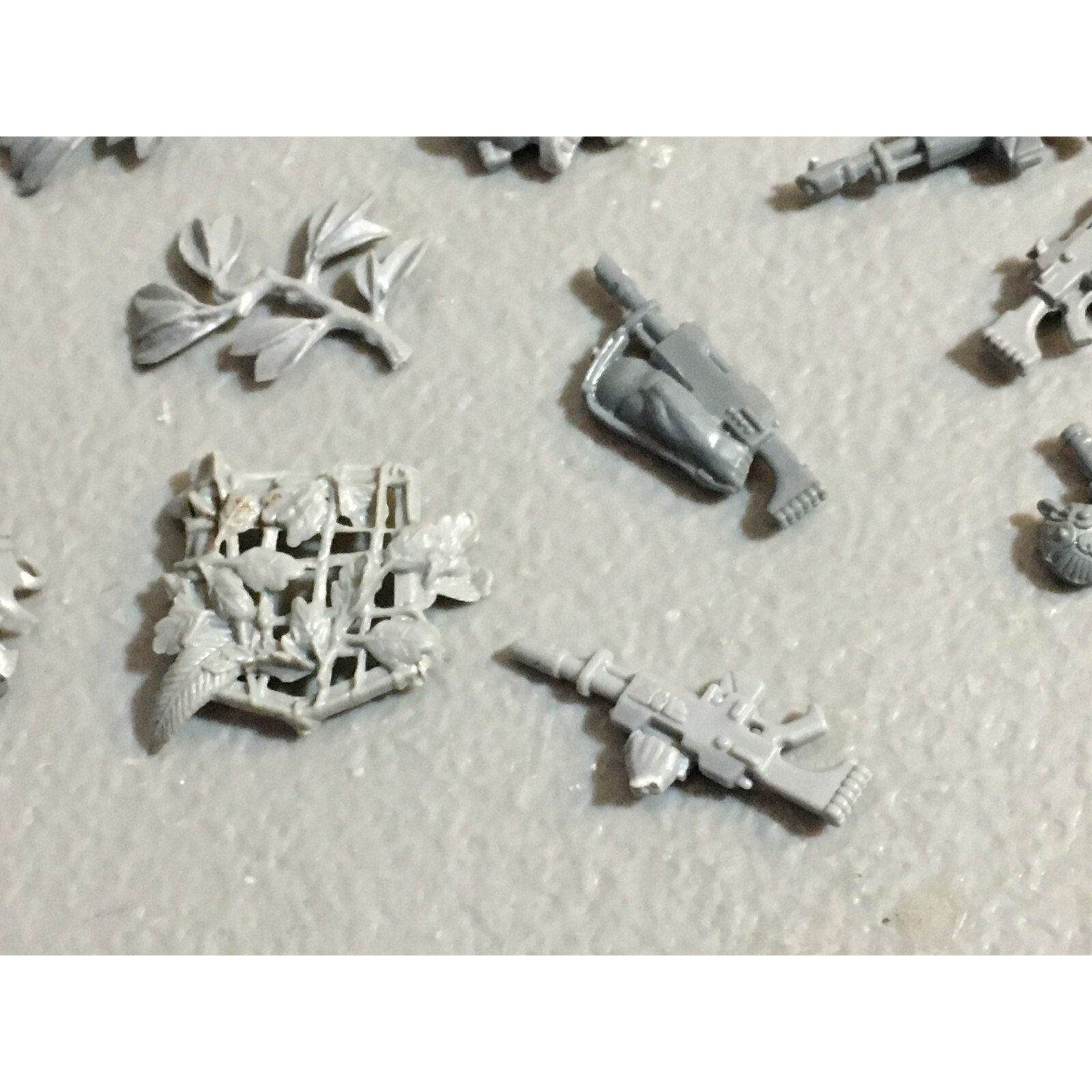 A23210 WARHAMMER 40K IG IMPERIAL ASTRA BITS LOT CATACHAN GW GAMES WORKSHOP