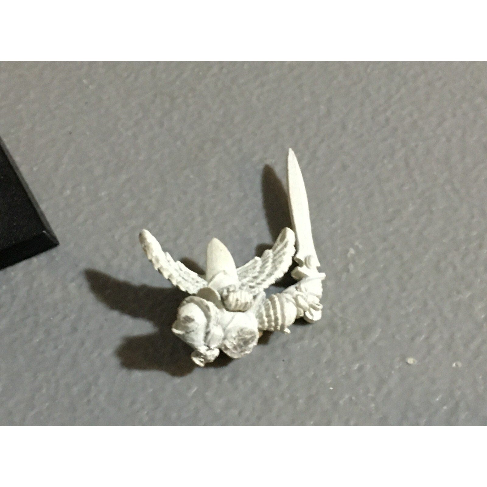 A23911 WARHAMMER FANTASY HIGH ELVES METAL SILVER HELM COMMAND CHAMPION NO SHIELD