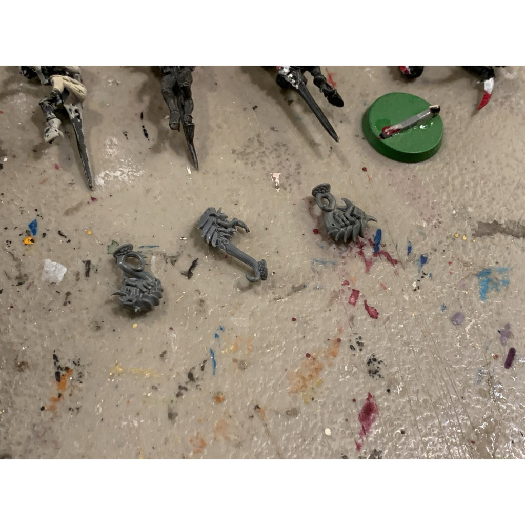 A23023 WARHAMMER 40K TYRANIDS BITS LOT INCOMPLETE GAUNTS RIPPER 1 METAL