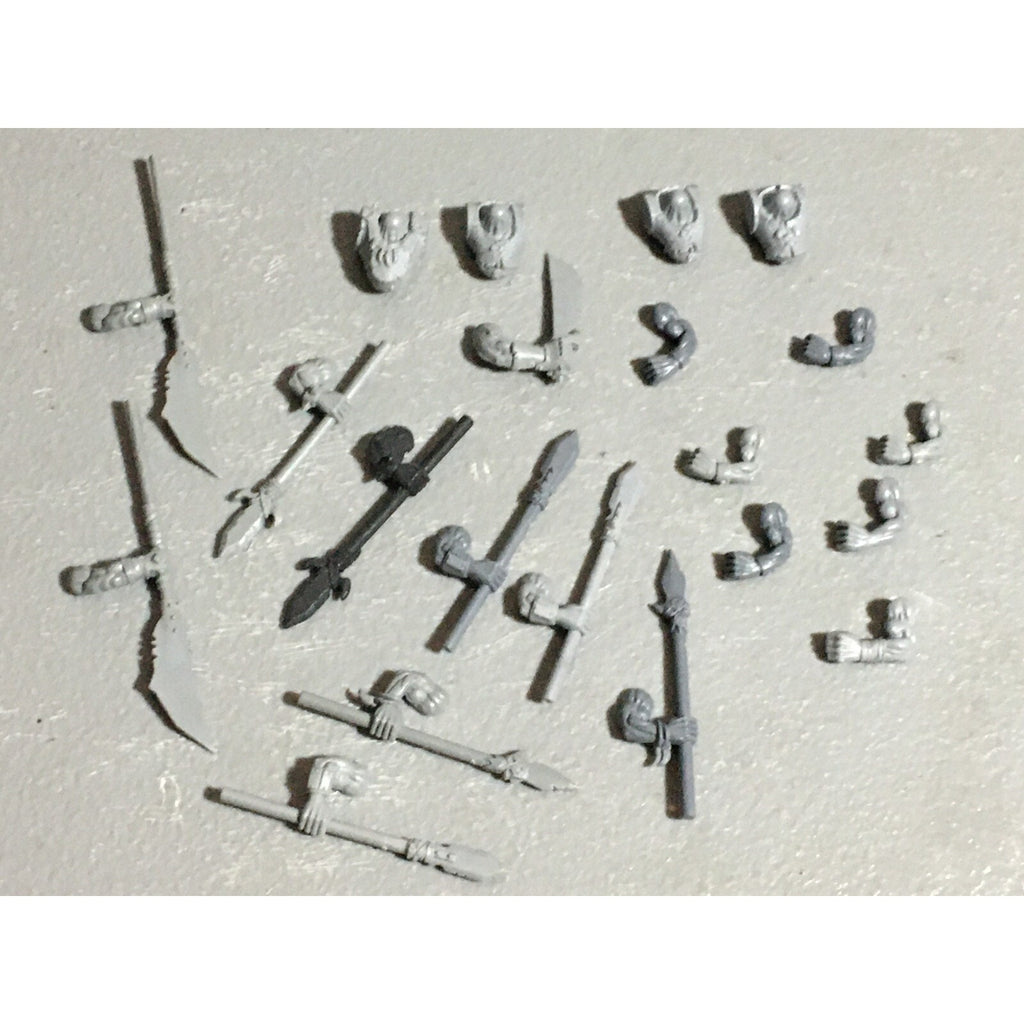 A22614 WARHAMMER FANTASY ORCS & GOBLINS BITS LOT ORC MIXED GAMES WORKSHOP GW
