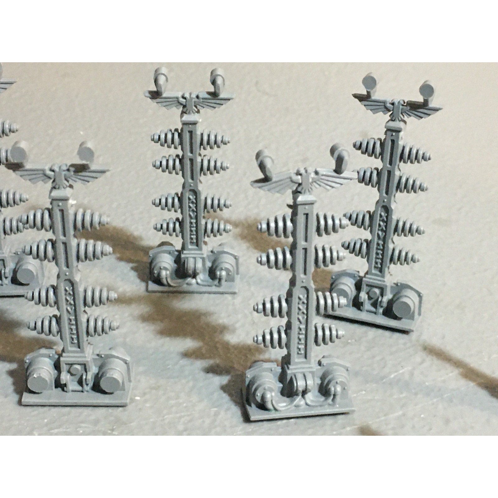 A24507 WARHAMMER 40K SPACE MARINES ENERGY PYLONS 6X + 3 TELEPORT BEACONS GW