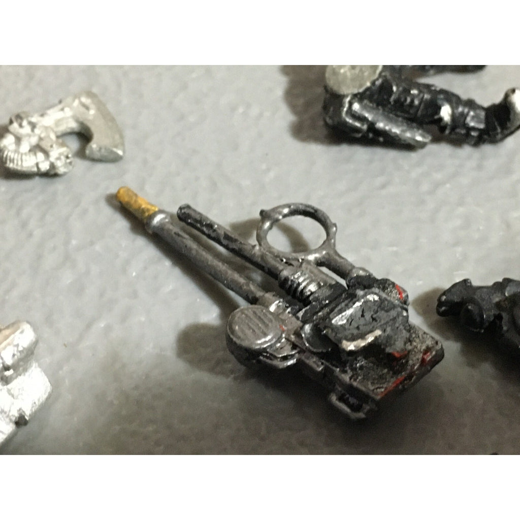 A22406 WARHAMMER 40K MIXED METAL BITS LOT IMPERIAL GUARD GAMES WORKSHOP GW