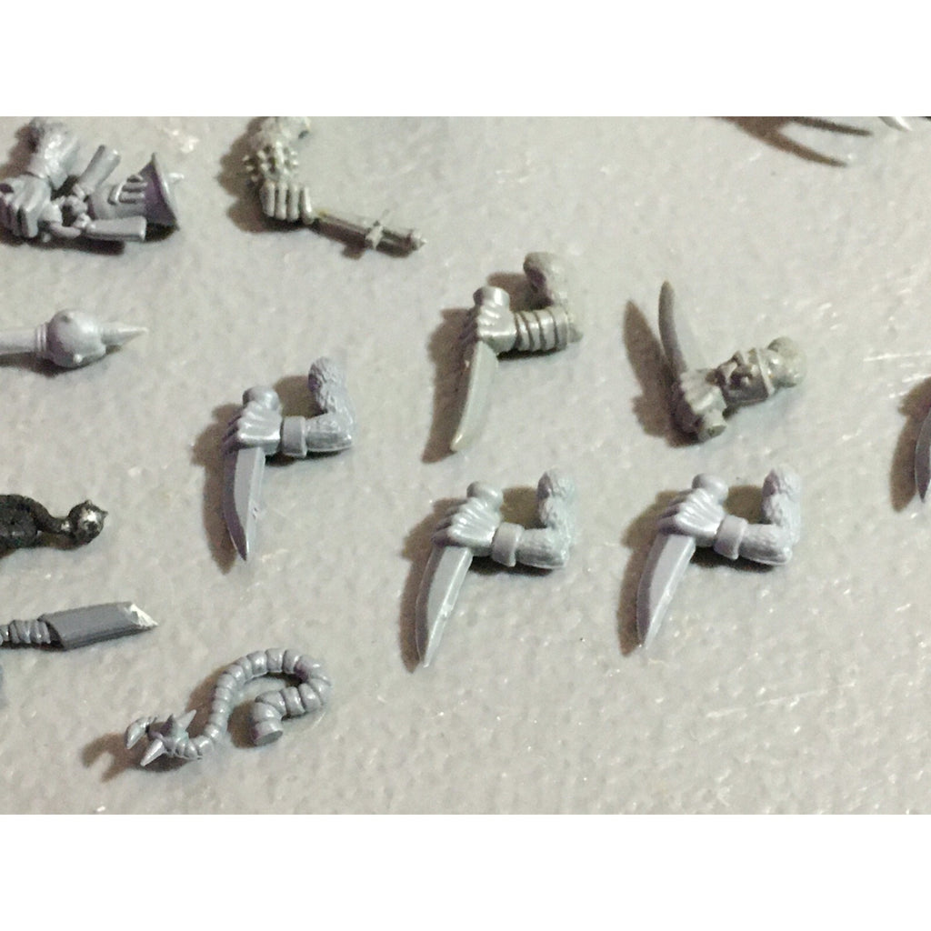 A22307 WARHAMMER FANTASY SKAVEN INCOMPLETE & BITS LOT GAMES WORKSHOP GW