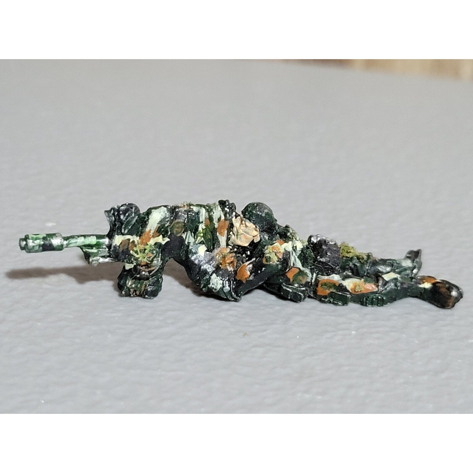 A19433 WARHAMMER 40K IG ASTRA GUARD CATACHAN SNIPER METAL OOP