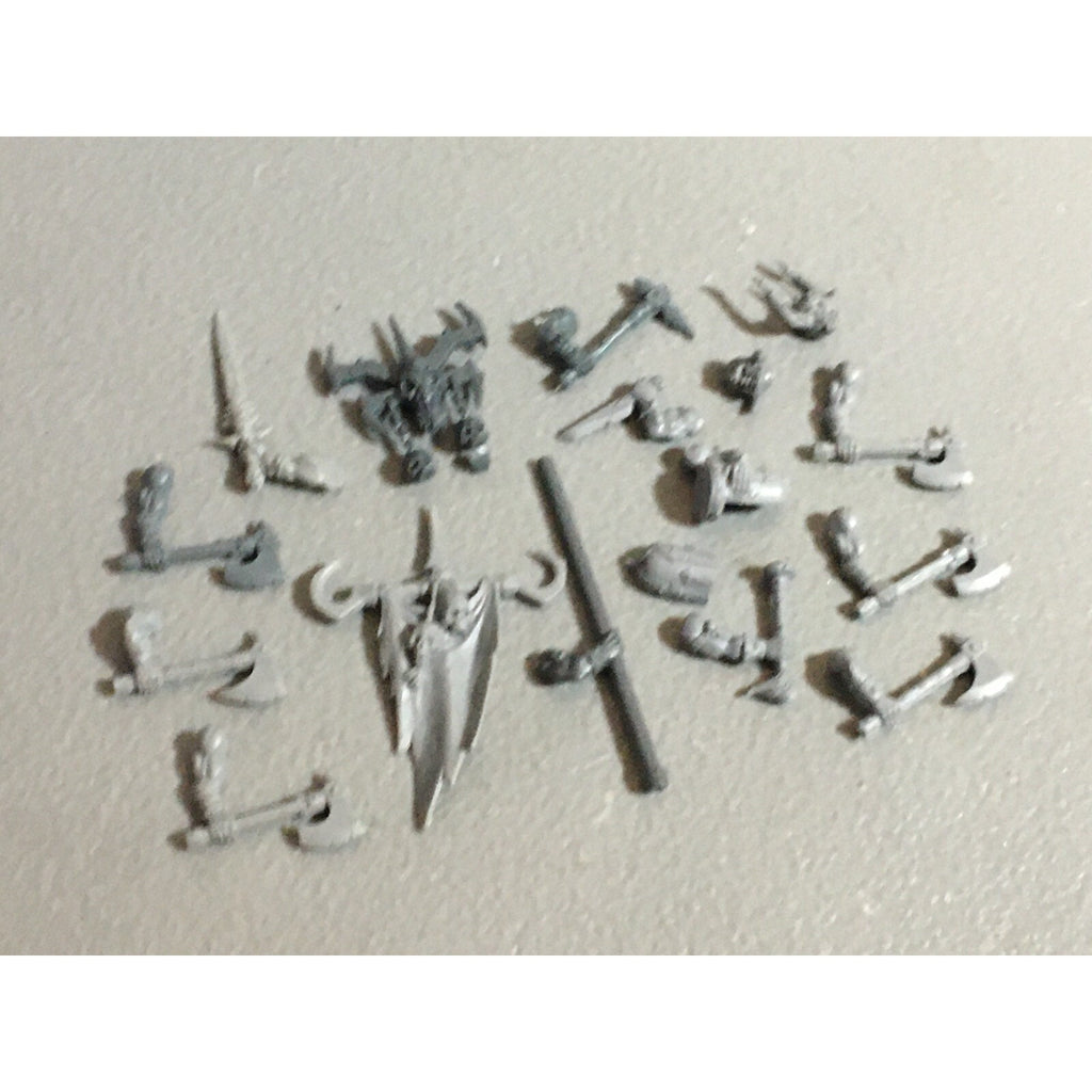 A22186 WARHAMMER FANTASY CHAOS MORTALS BITS LOT MIXED MARAUDER COMMAND & ARMS GW