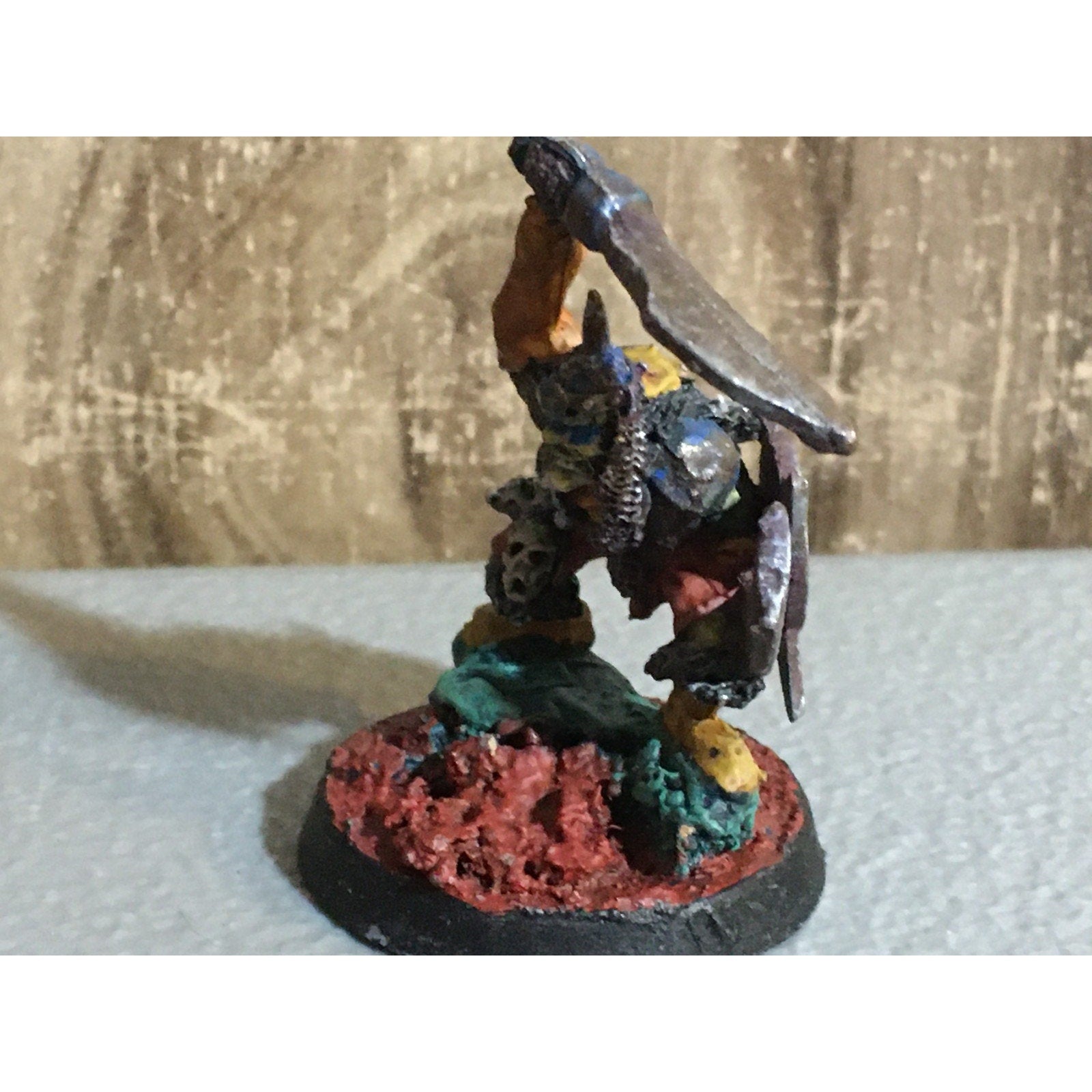 A32473 WARHAMMER FANTASY CITADEL VINTAGE HOBGOBLIN CHAMPION METAL PAINT BASE