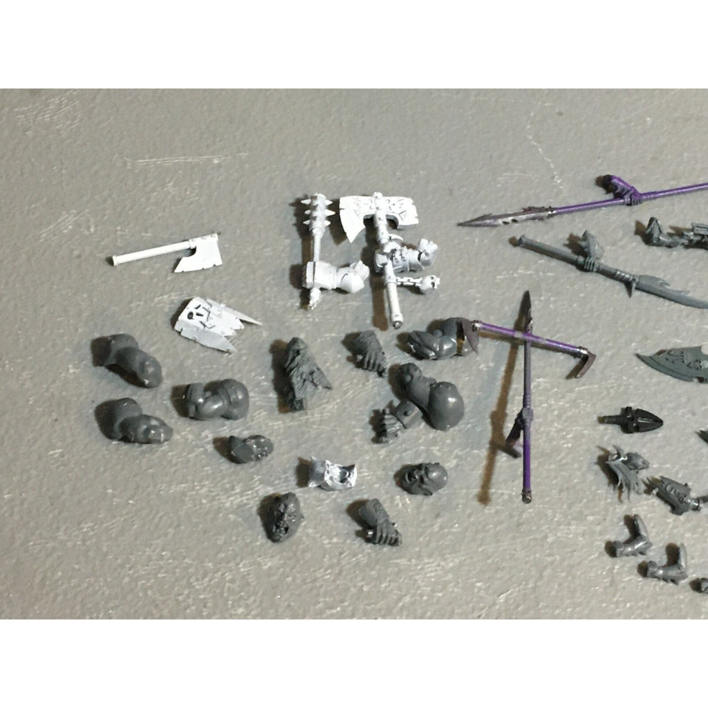 A18545 WARHAMMER FANTASY AOS MIXED BITS LOT OGRE ORC DARK ELVES DWARFS GW