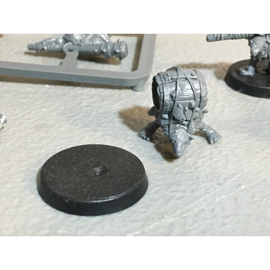 A23591 WARHAMMER AOS FANTASY OGRE KINGDOMS MAWTRIBES GNOBLARS 5 PK GW