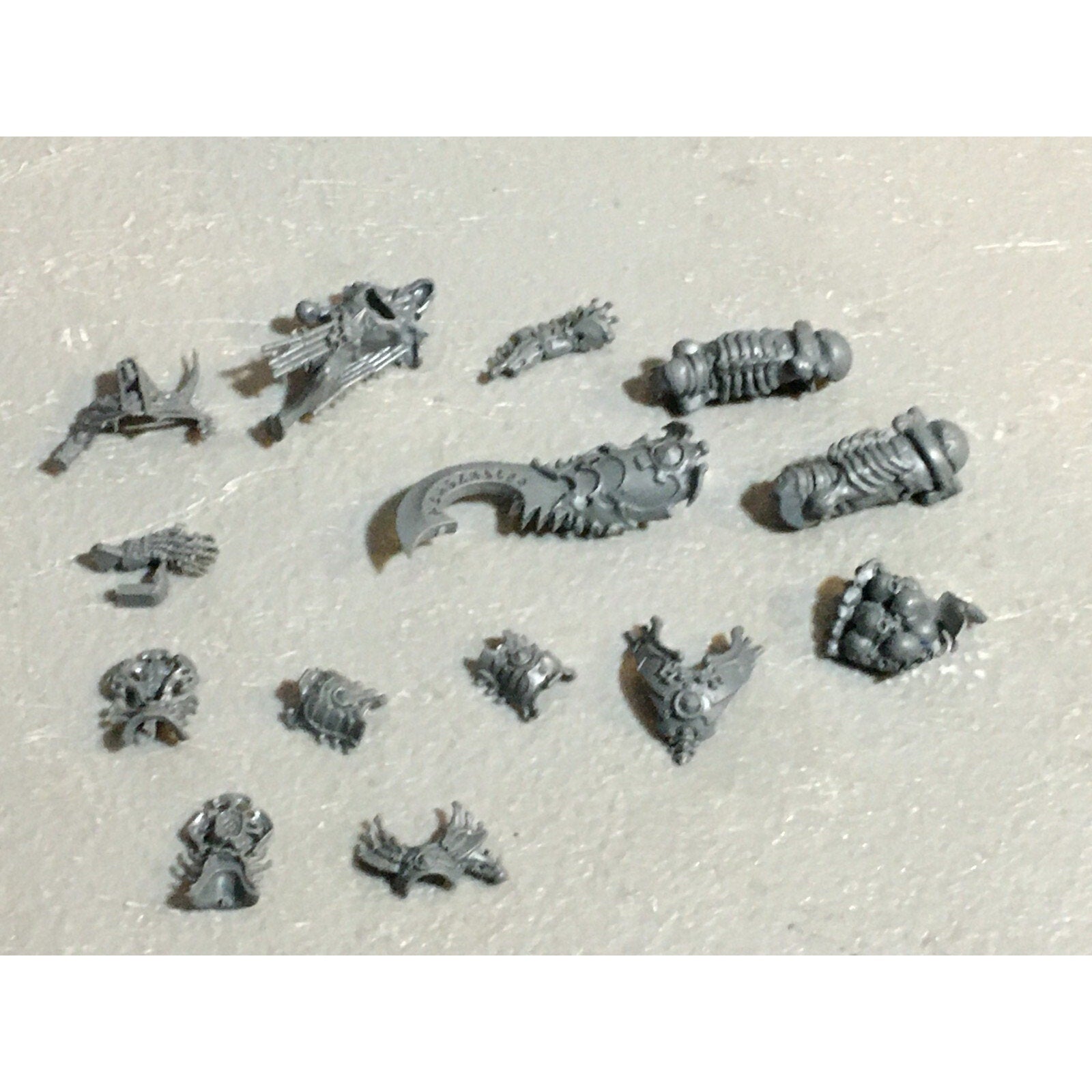 A23226 WARHAMMER FANTASY AOS TOMB KINGS OSSIARCH BITS LOT MIXED GAMES WORKSHOP