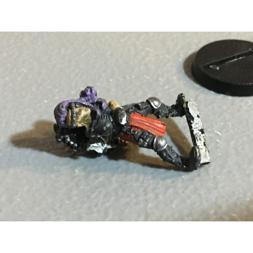 A24778 WARHAMMER 40K NECROMUNDA ESCHER METAL HEAVY MISS GUN