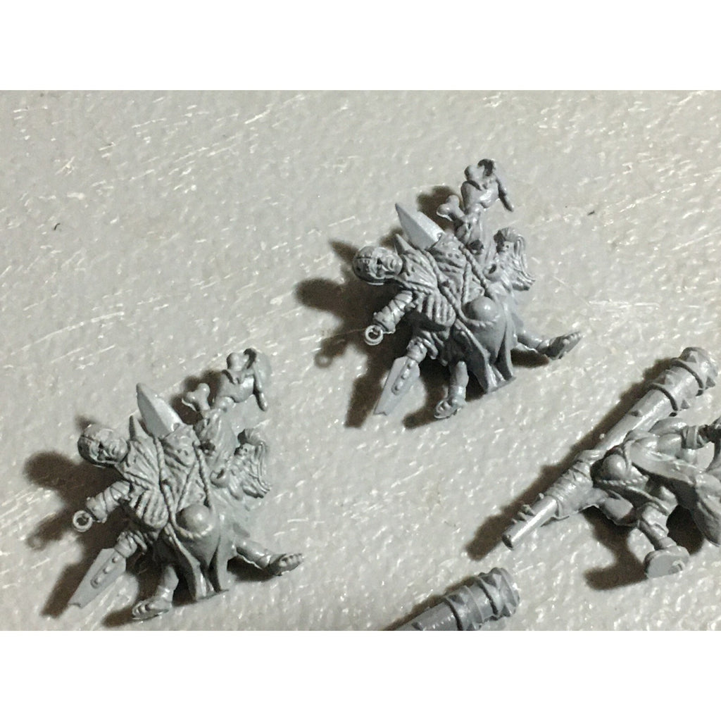A22588 WARHAMMER FANTASY OGRE KINGDOMS GNOBLARS NO HEADS GAMES WORKSHOP GW