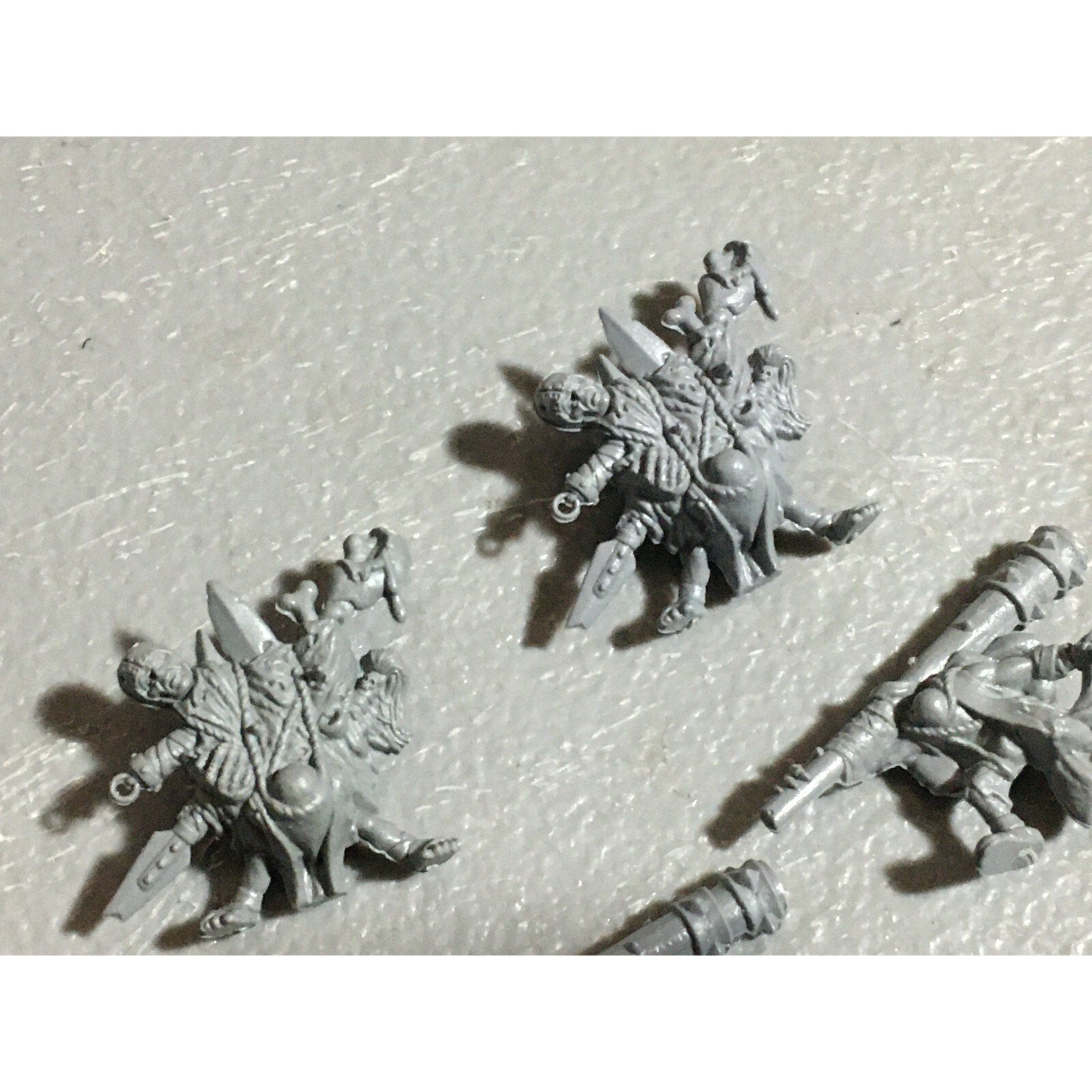 A22588 WARHAMMER FANTASY OGRE KINGDOMS GNOBLARS NO HEADS GAMES WORKSHOP GW