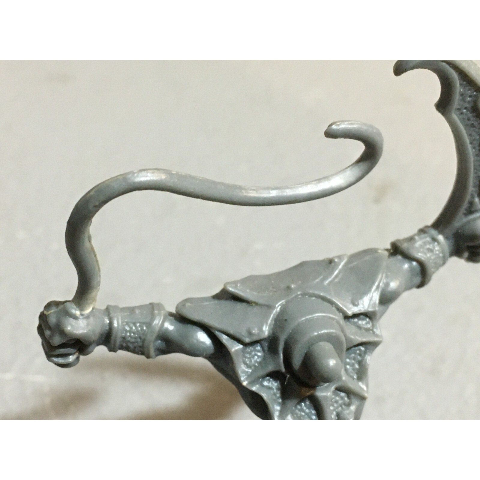 A23496 WARHAMMER HEROQUEST GARGOYLE BLOODTHIRSTER MISSING HEAD & WINGS GW