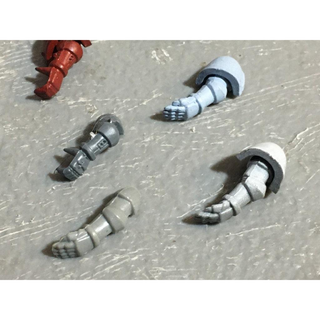 A22967 WARHAMMER 40K SPACE MARINES BITS LOT ARMS GAMES WORKSHOP GW