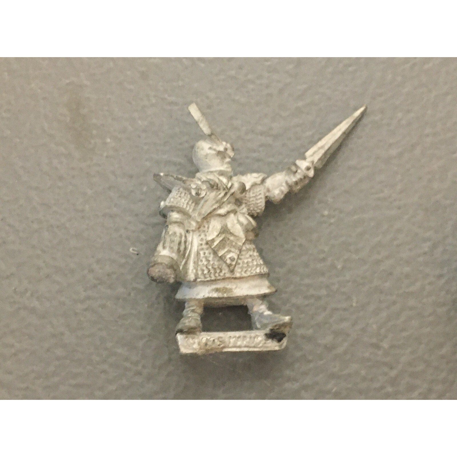 A20383 WARHAMMER FANTASY DARK ELVES METAL REPEATER BOLT THROWER CREW ONLY