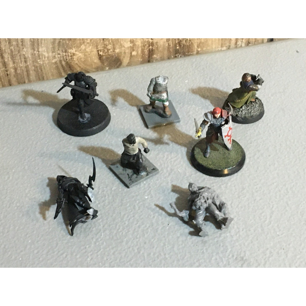 A32536 UNKNOWN MINIATURES PLASTIC INCOMPLETE WARRIOR SOLDIER
