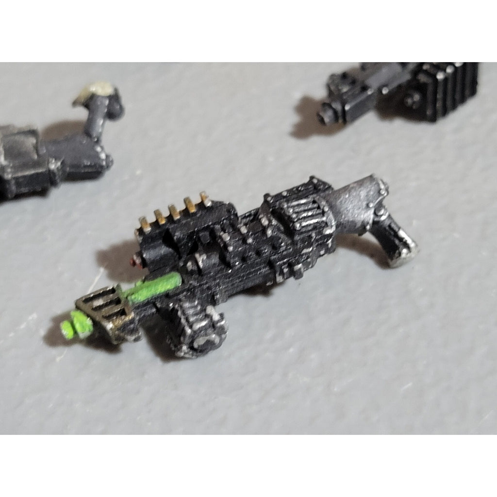 A19070 WARHAMMER 40K NECRONS OOP NECRON METAL WEAPONS SET