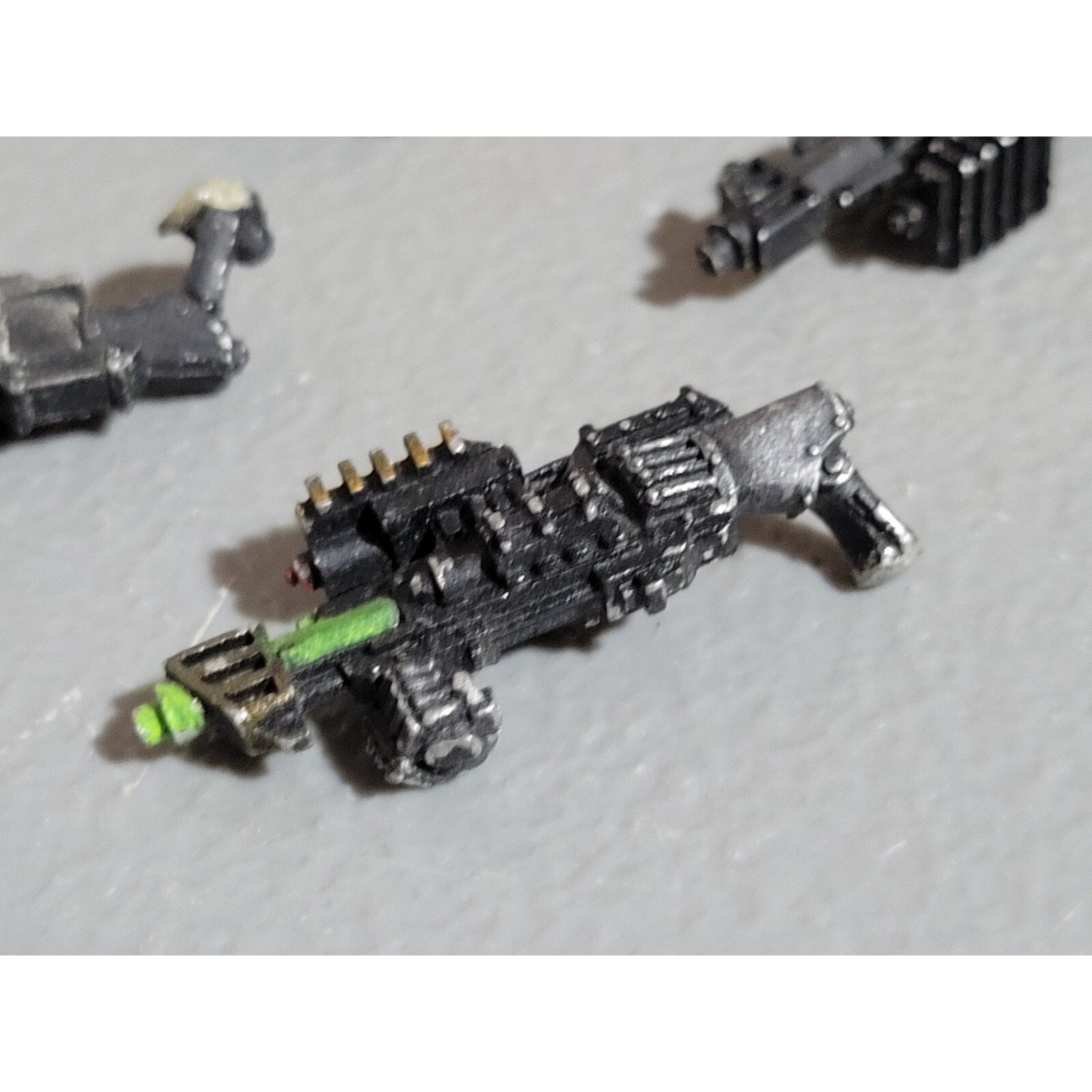 A19070 WARHAMMER 40K NECRONS OOP NECRON METAL WEAPONS SET