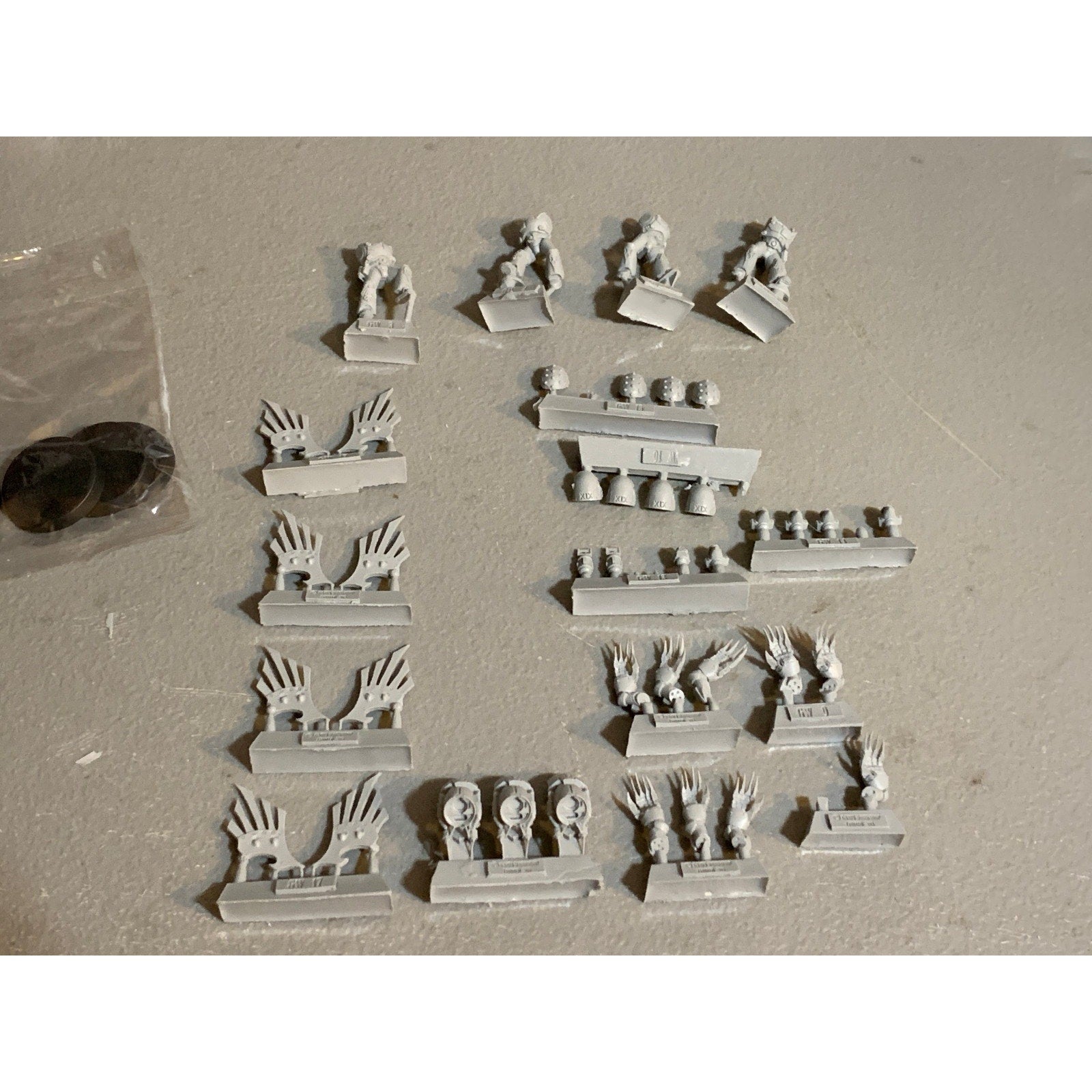 SA31112 WARHAMMER FORGE WORLD 30K HORUS RAVEN GUARD DARK FURY ASSAULT INCOMPLETE