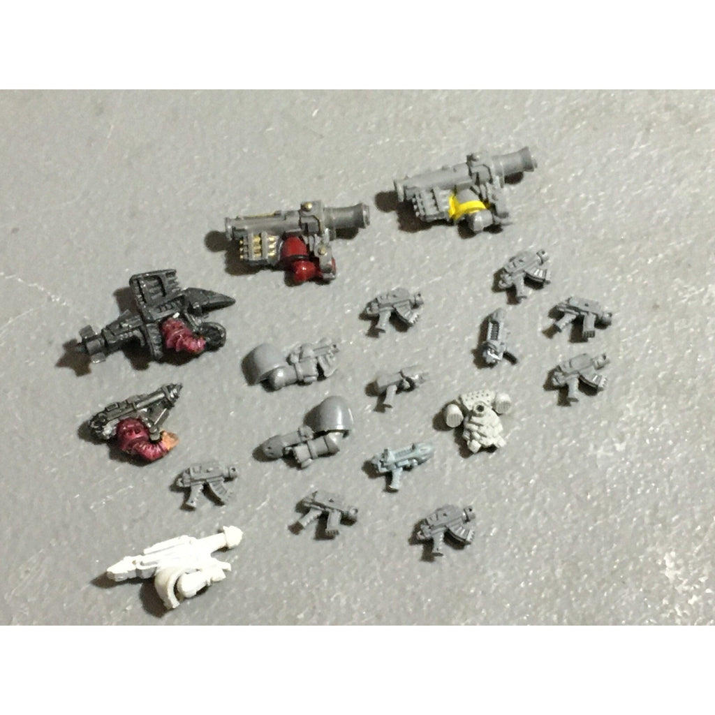 A22366 WARHAMMER 40K BITS LOT ROGUE TRADER SPACE MARINES PLASMA PISTOL MISSILE