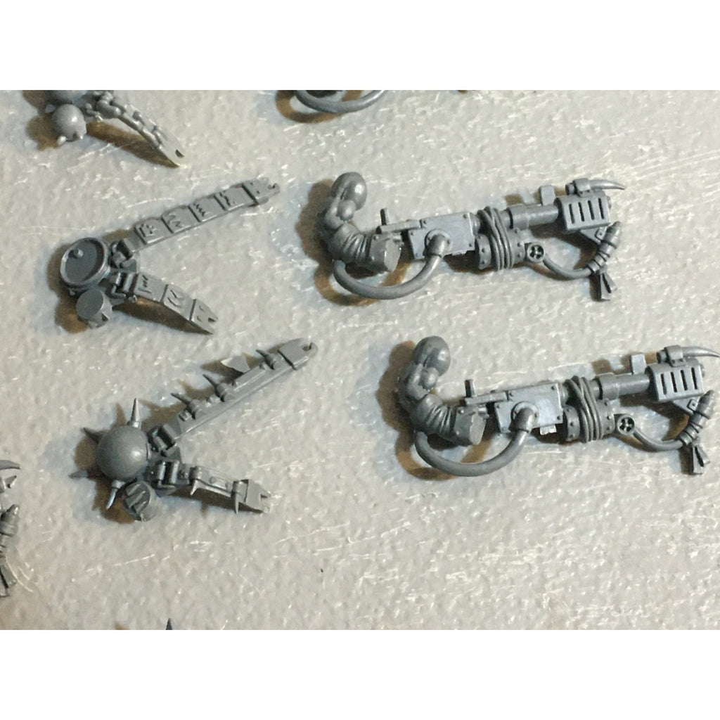 A33038 WARHAMMER 40K SPACE ORKS BITS LOT BURNA SKORCHAS GW GAMES WORKSHOP