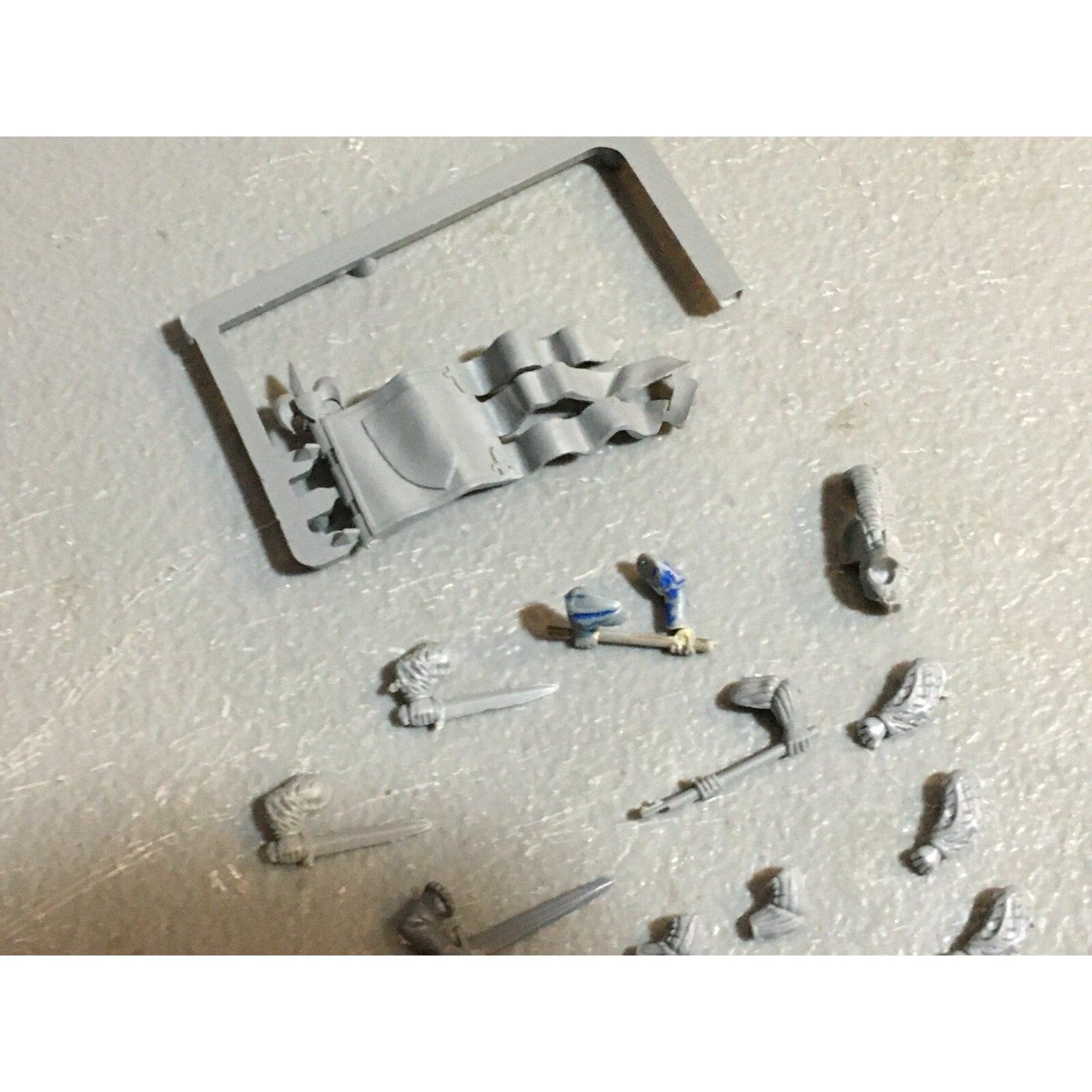 A23440 WARHAMMER FANTASY THE EMPIRE BITS LOT ARMS GAMES WORKSHOP GW