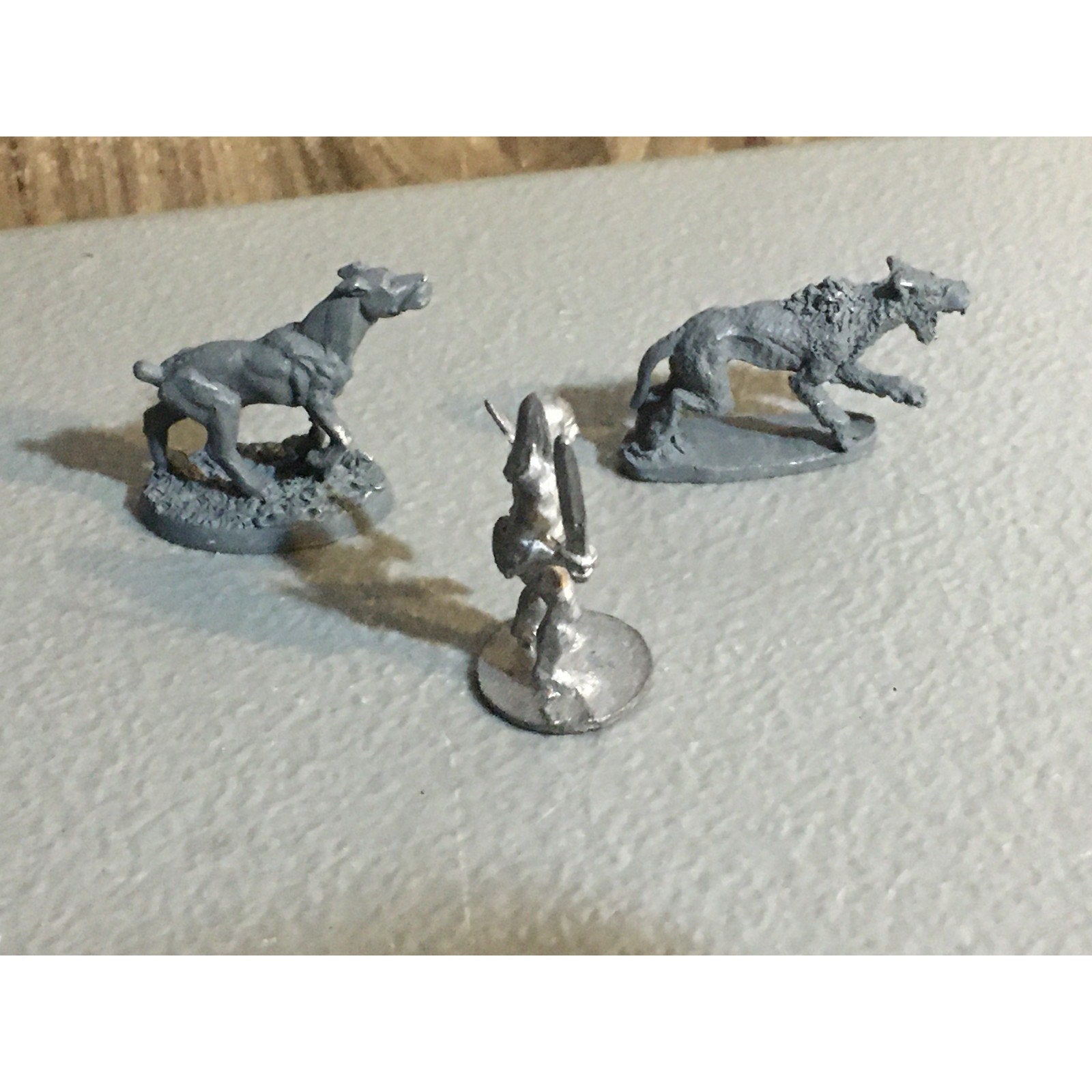 A32618 RAL PARTHA MINIATURES METAL HELLHOUND DOG & BARBARIAN HERO D&D