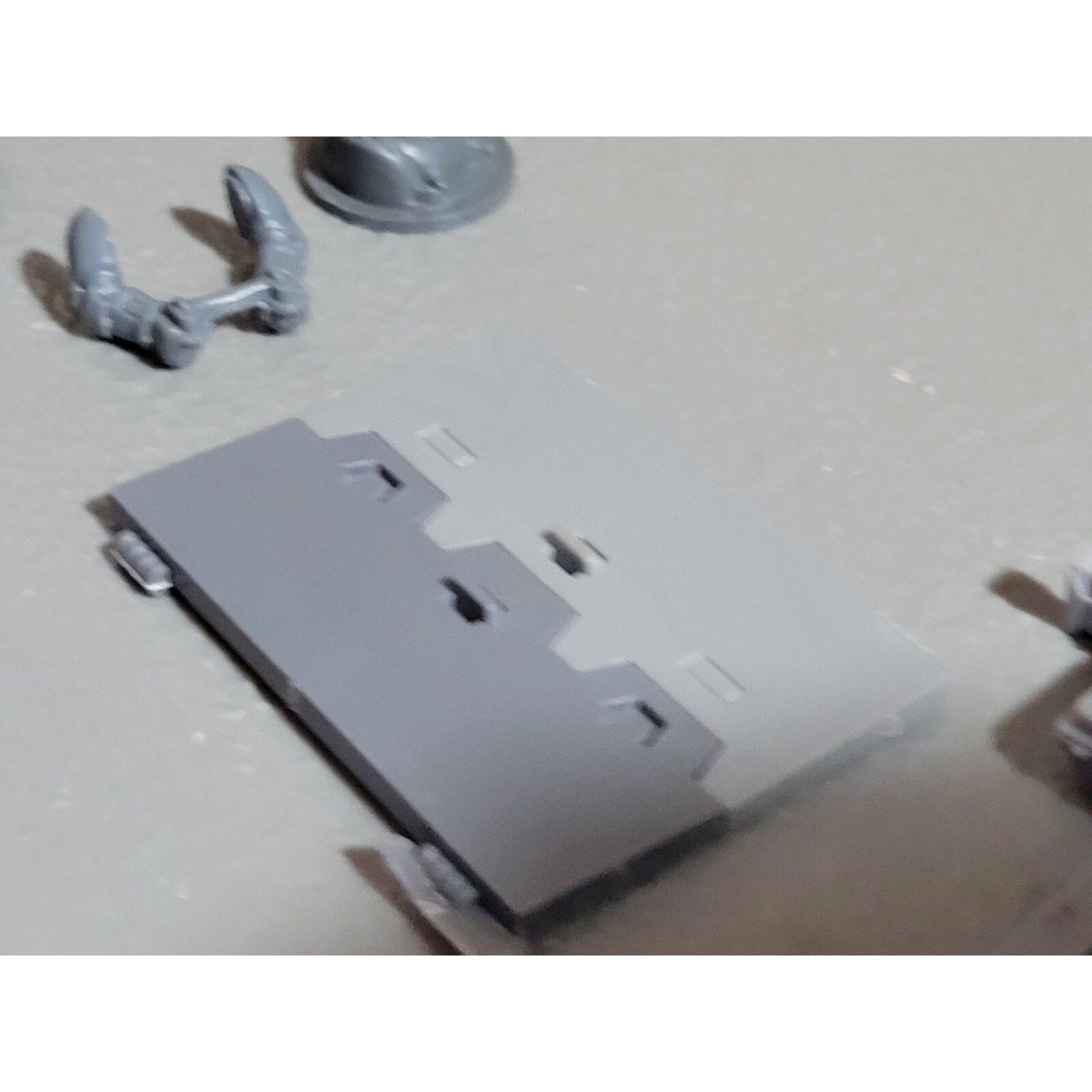 A18902 WARHAMMER 40K SPACE MARINES BITS LOT TANK VEHICLE RHINO RAZORBACK PRED