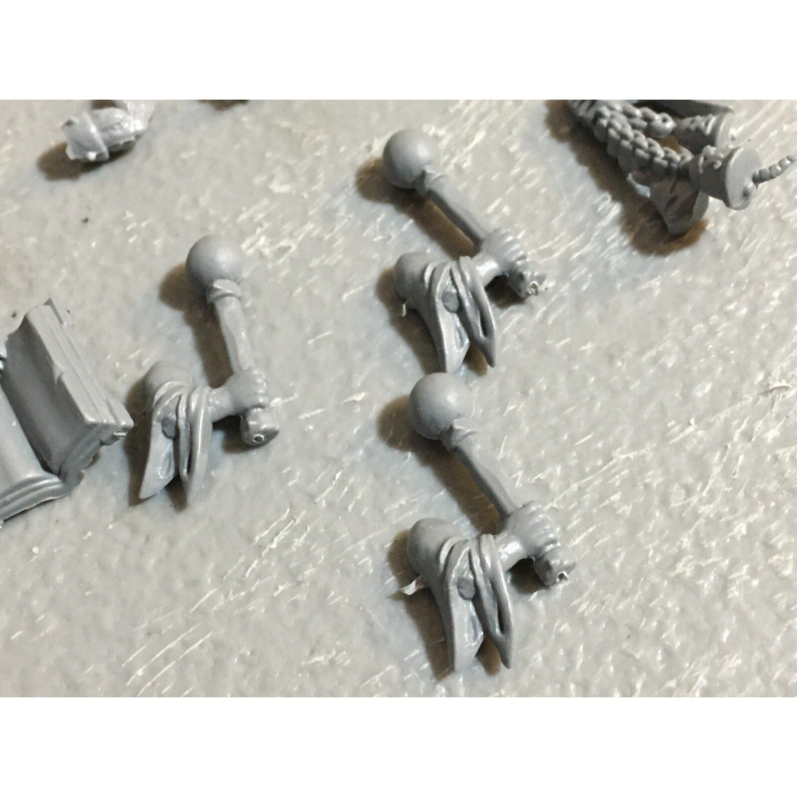 A23449 WARHAMMER FANTASY SKAVEN BITS LOT MIXED CLANRAT PLAGUE MONK RUNNER GW