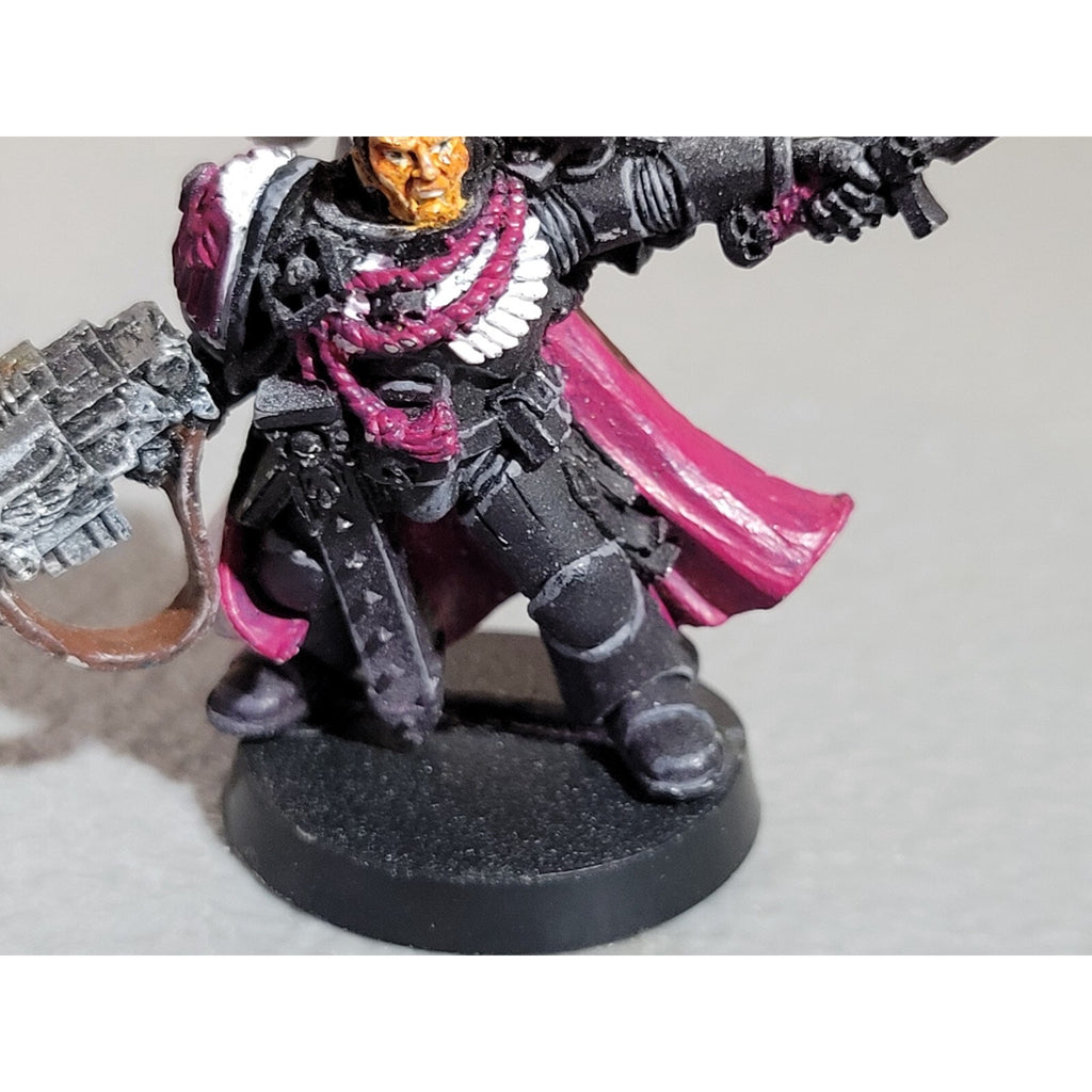 A19041 WARHAMMER 40K SPACE MARINES METAL CAPTAIN POWER SWORD STORM BOLTER